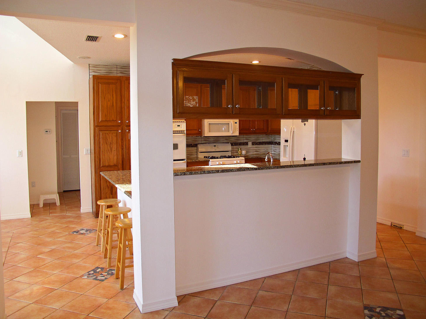 LAKE POINTE - Residential