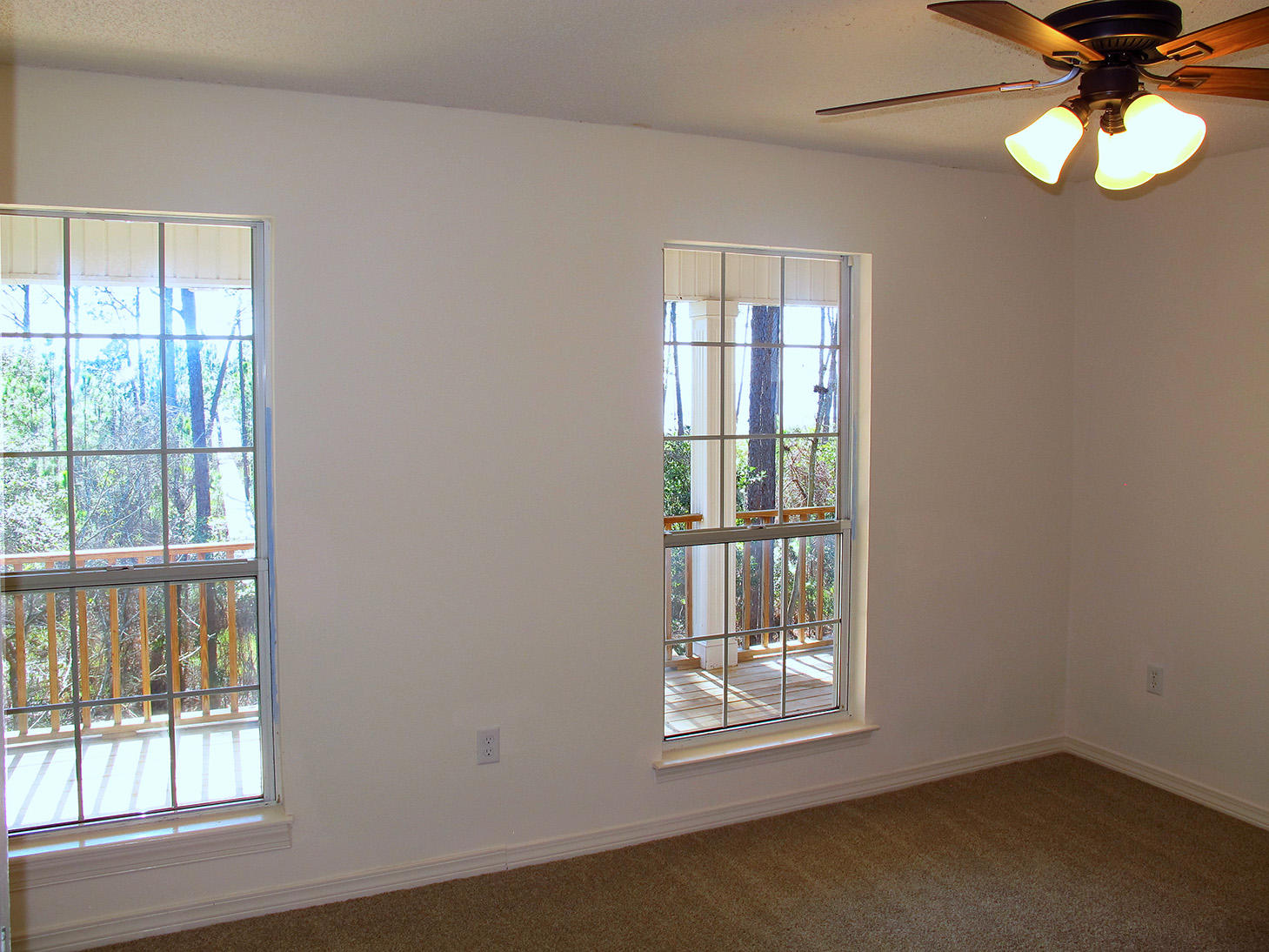 LAKE POINTE - Residential