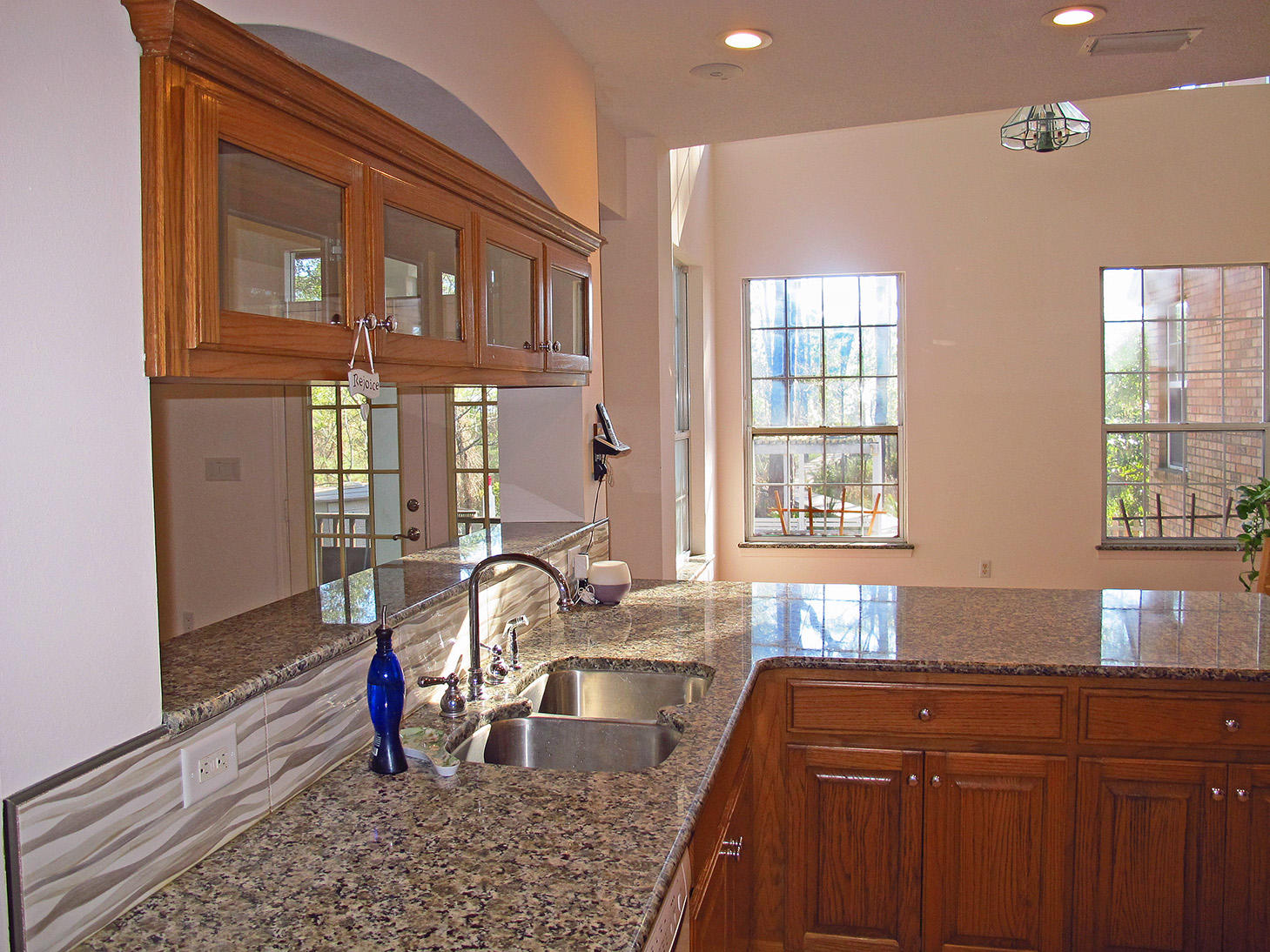 LAKE POINTE - Residential