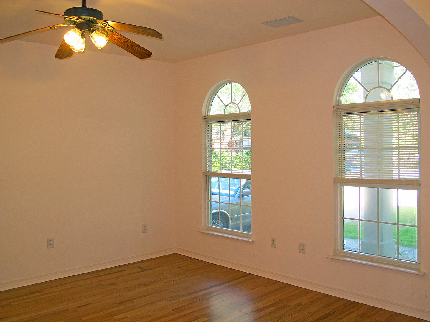 LAKE POINTE - Residential