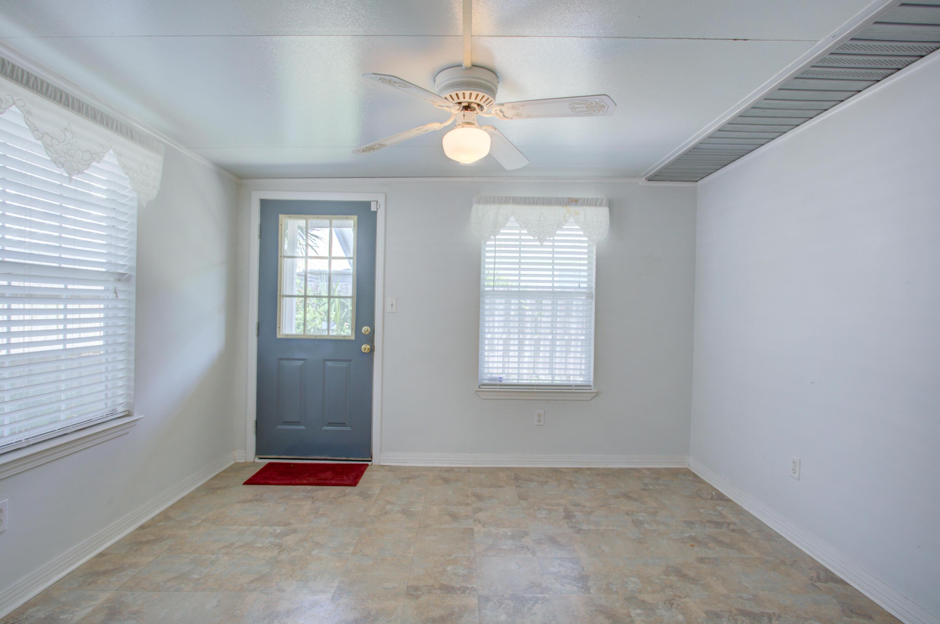 EMERALD ESTATES - Residential