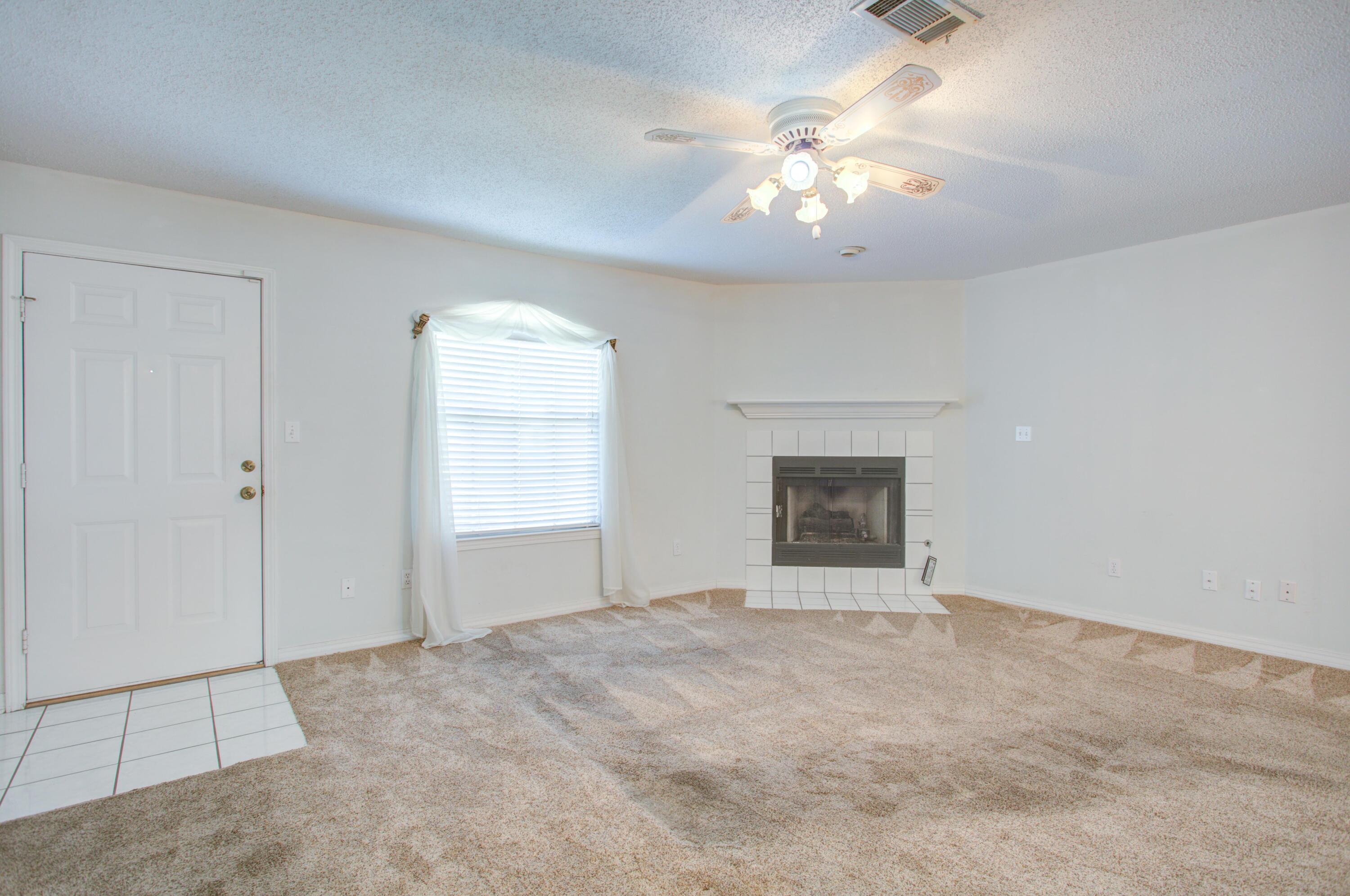 EMERALD ESTATES - Residential