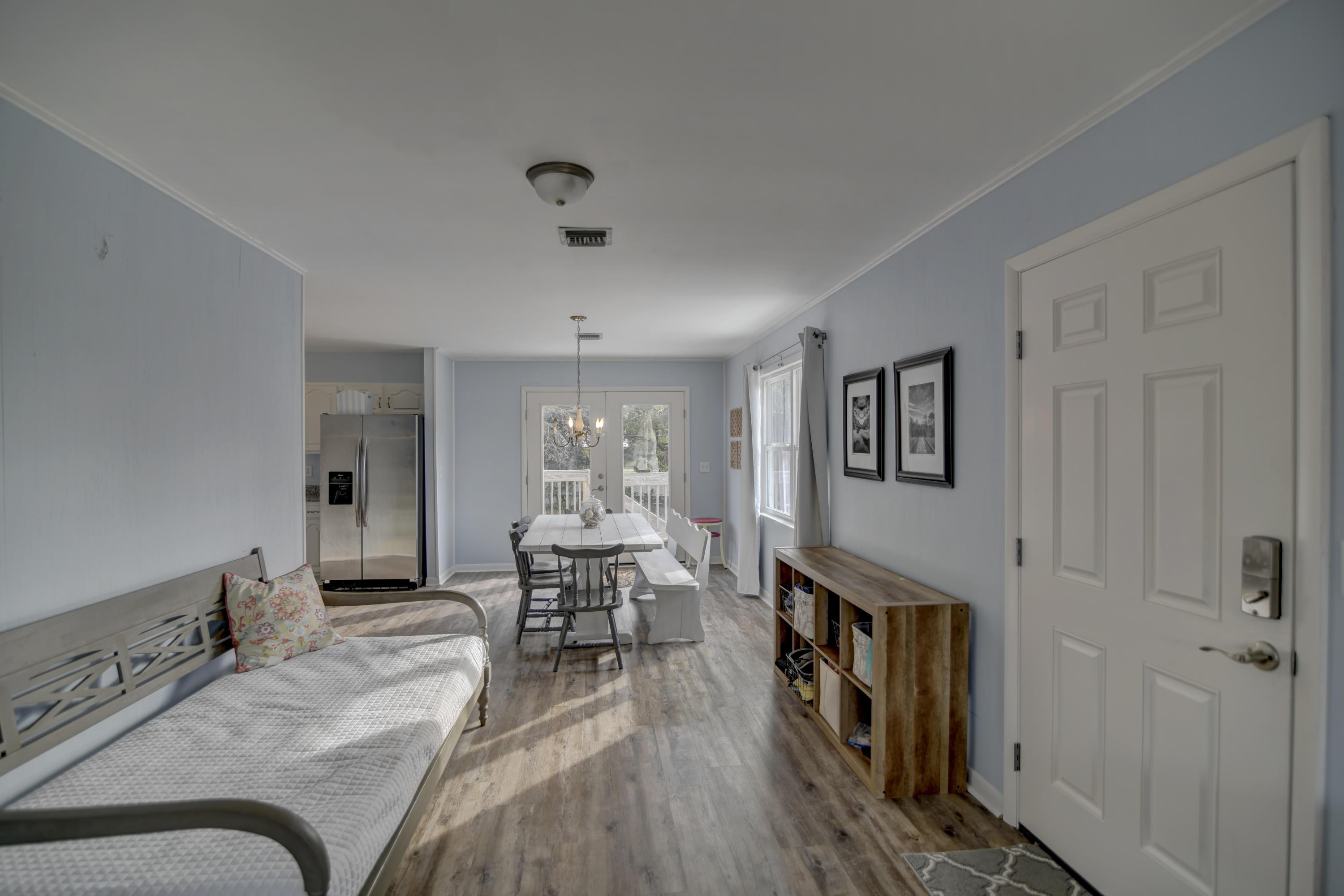 LAGUNA BEACH ESTATES - Residential