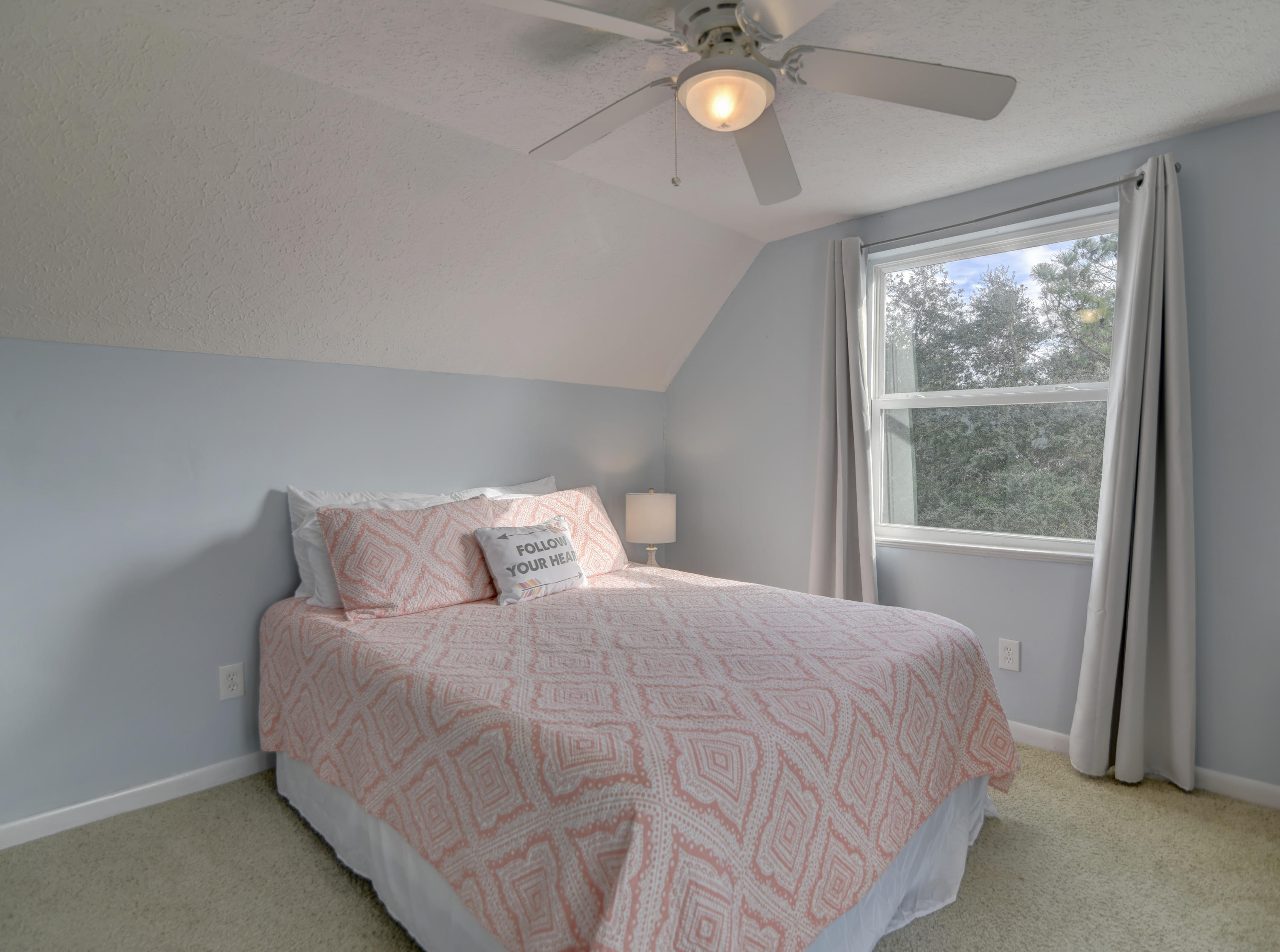 LAGUNA BEACH ESTATES - Residential