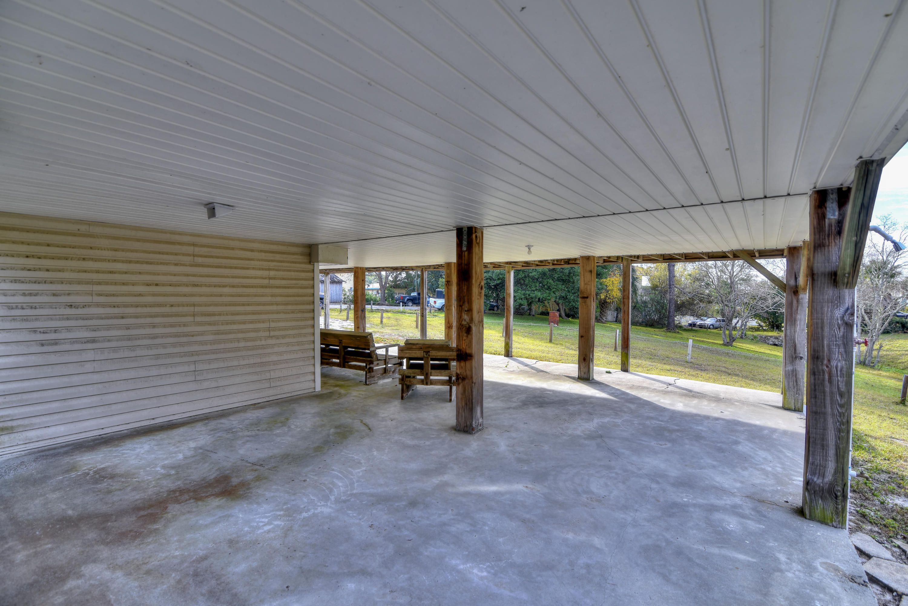 LAGUNA BEACH ESTATES - Residential