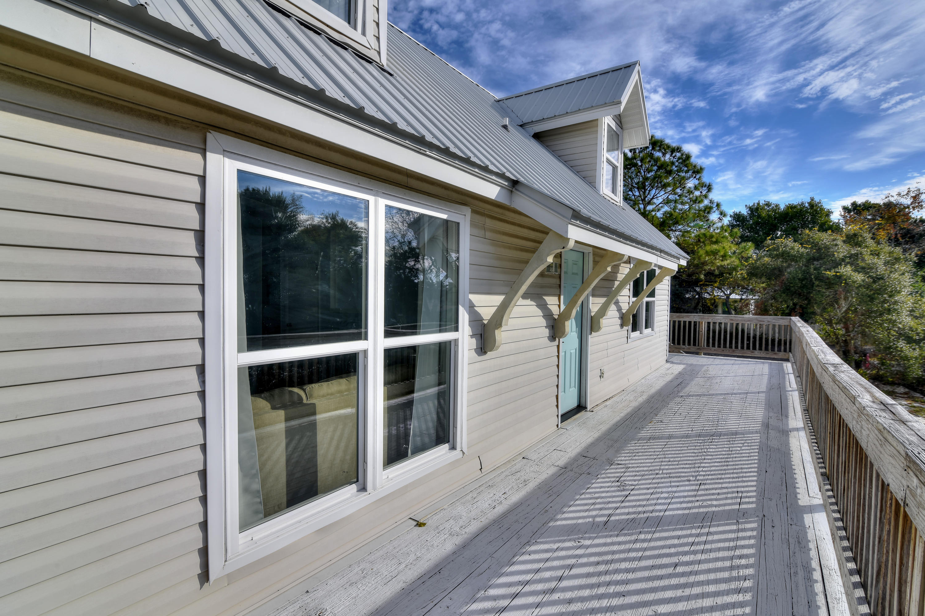 LAGUNA BEACH ESTATES - Residential