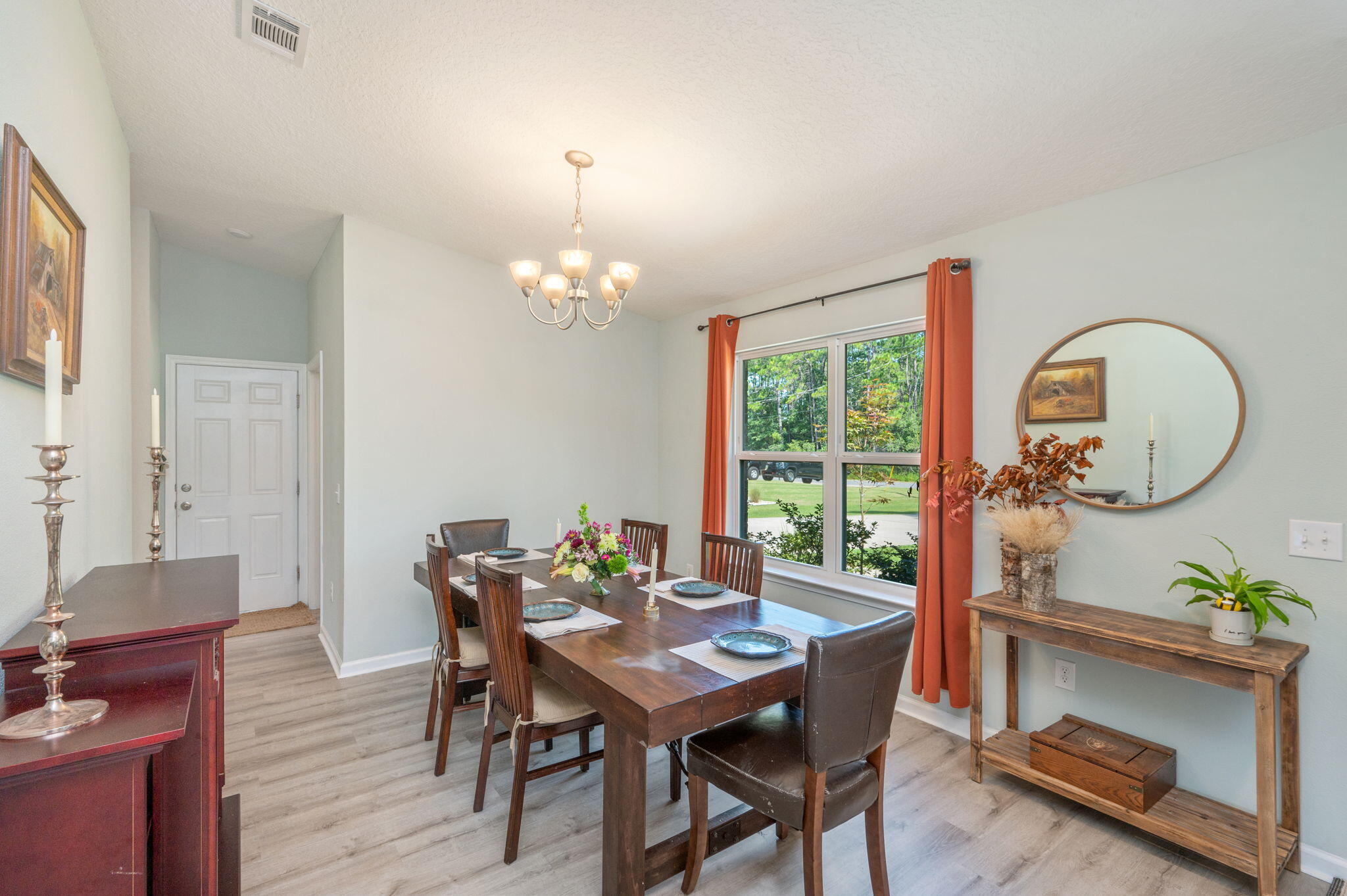 HOLLEY BY THE SEA - Residential