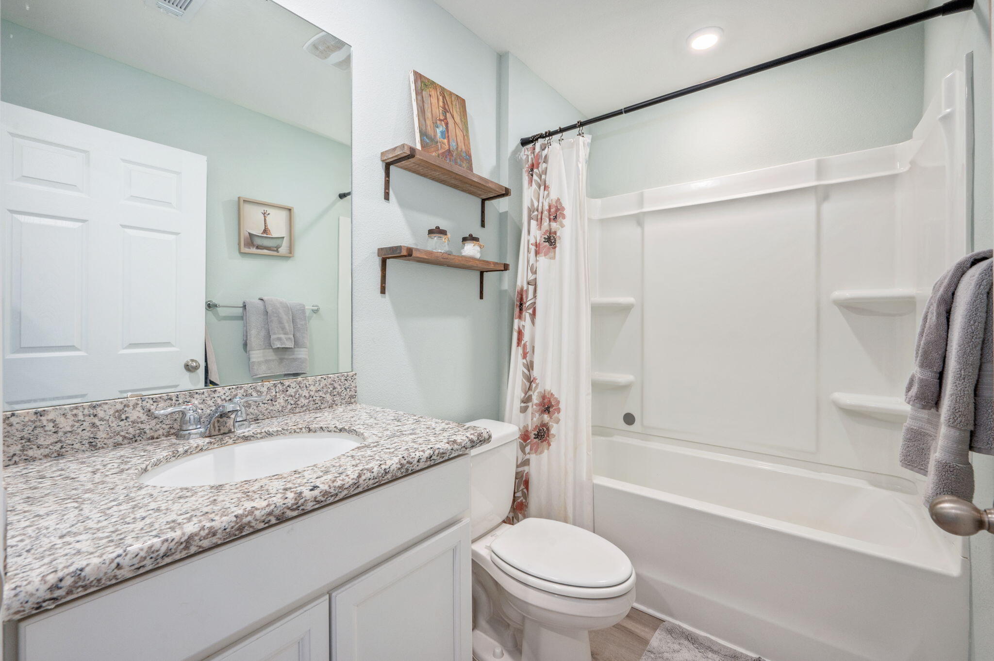 HOLLEY BY THE SEA - Residential