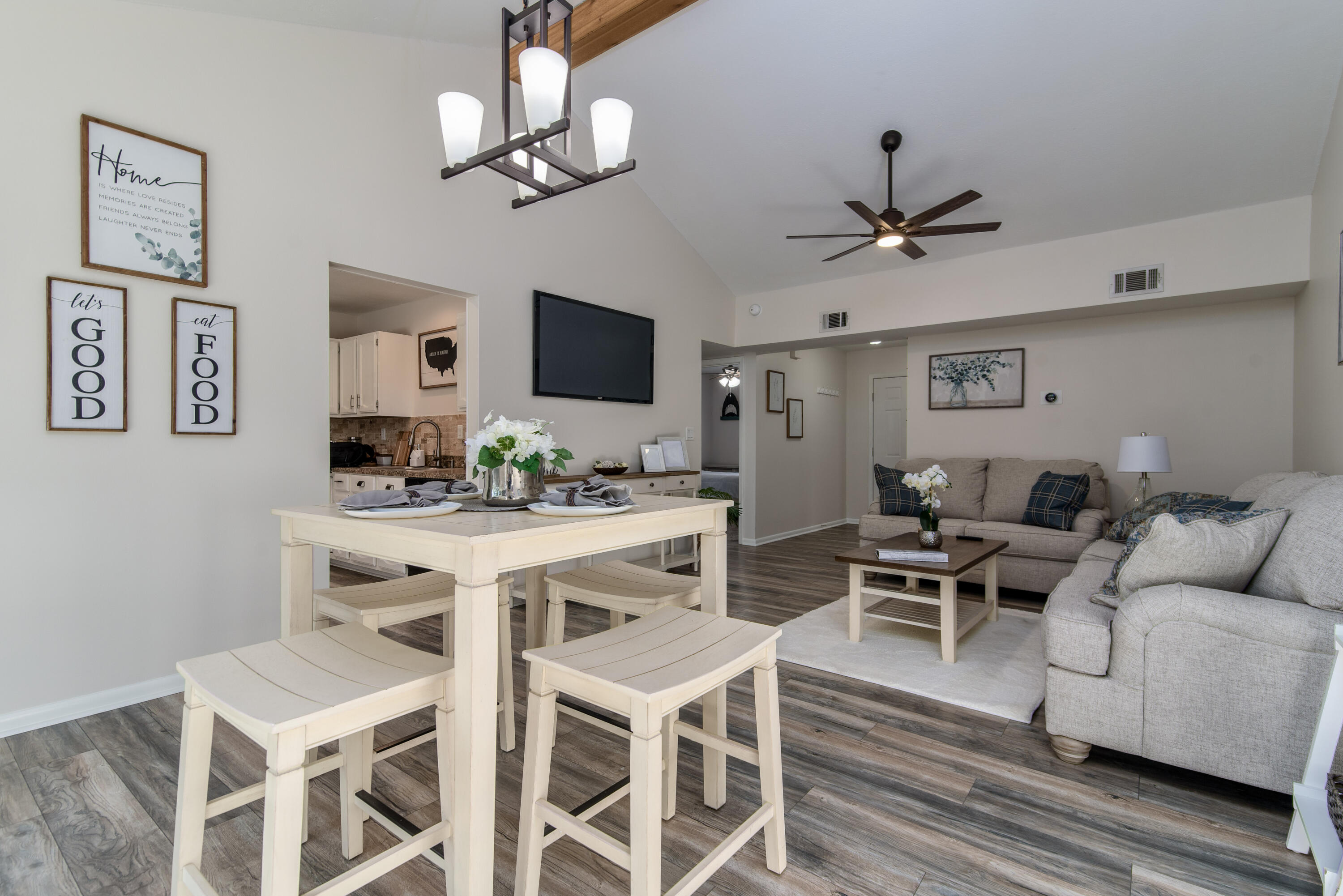 CEDAR RIDGE - Residential