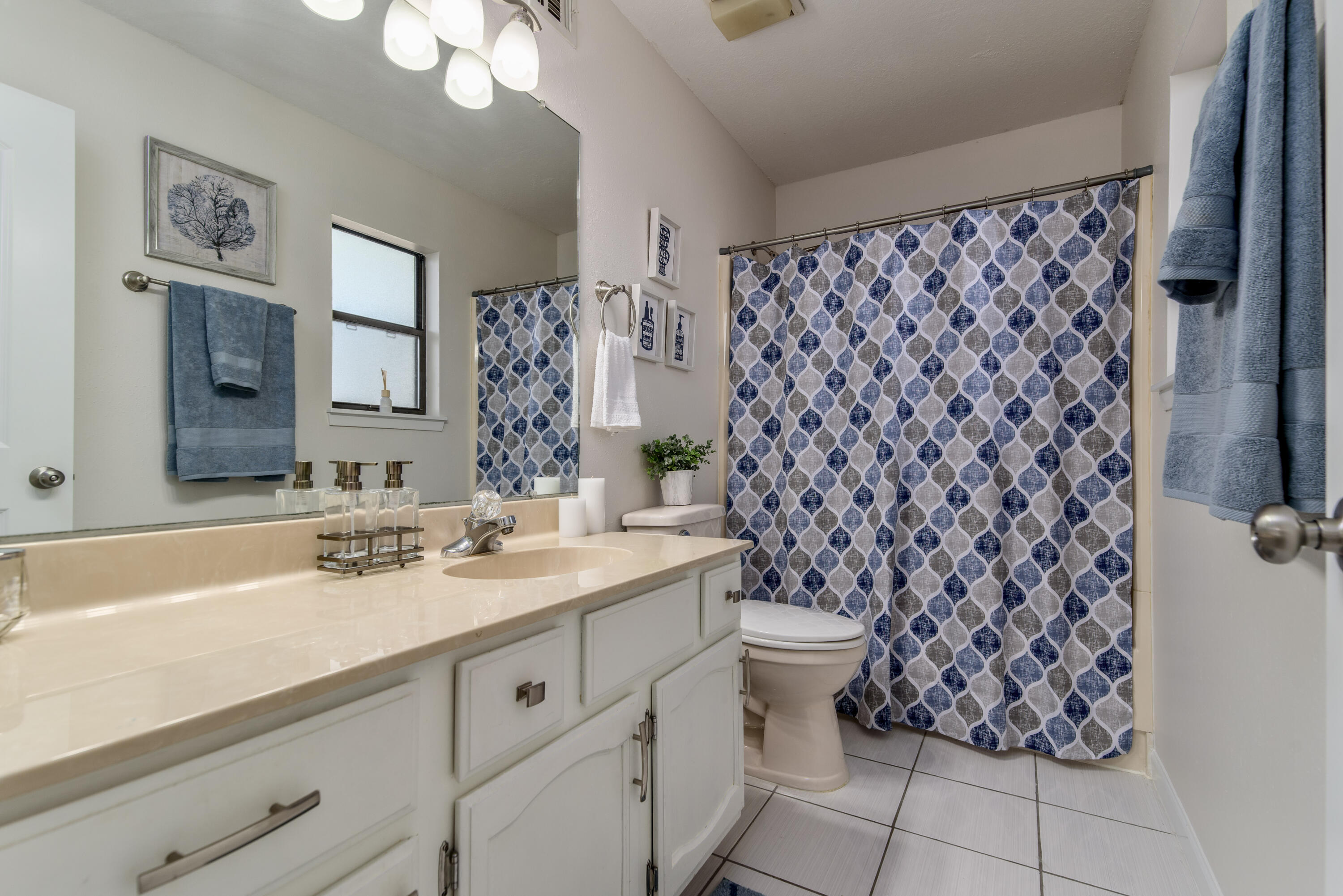 CEDAR RIDGE - Residential