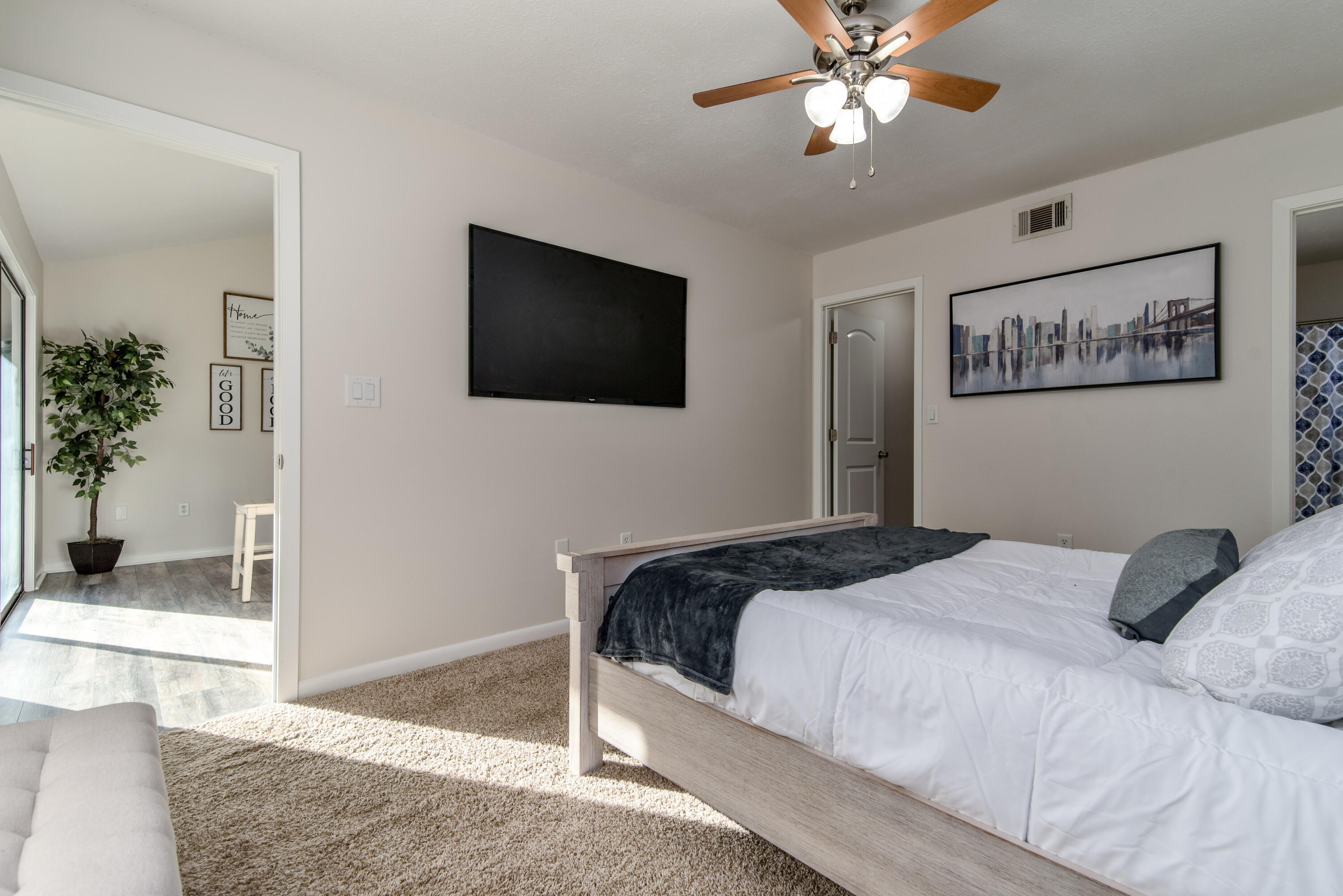 CEDAR RIDGE - Residential