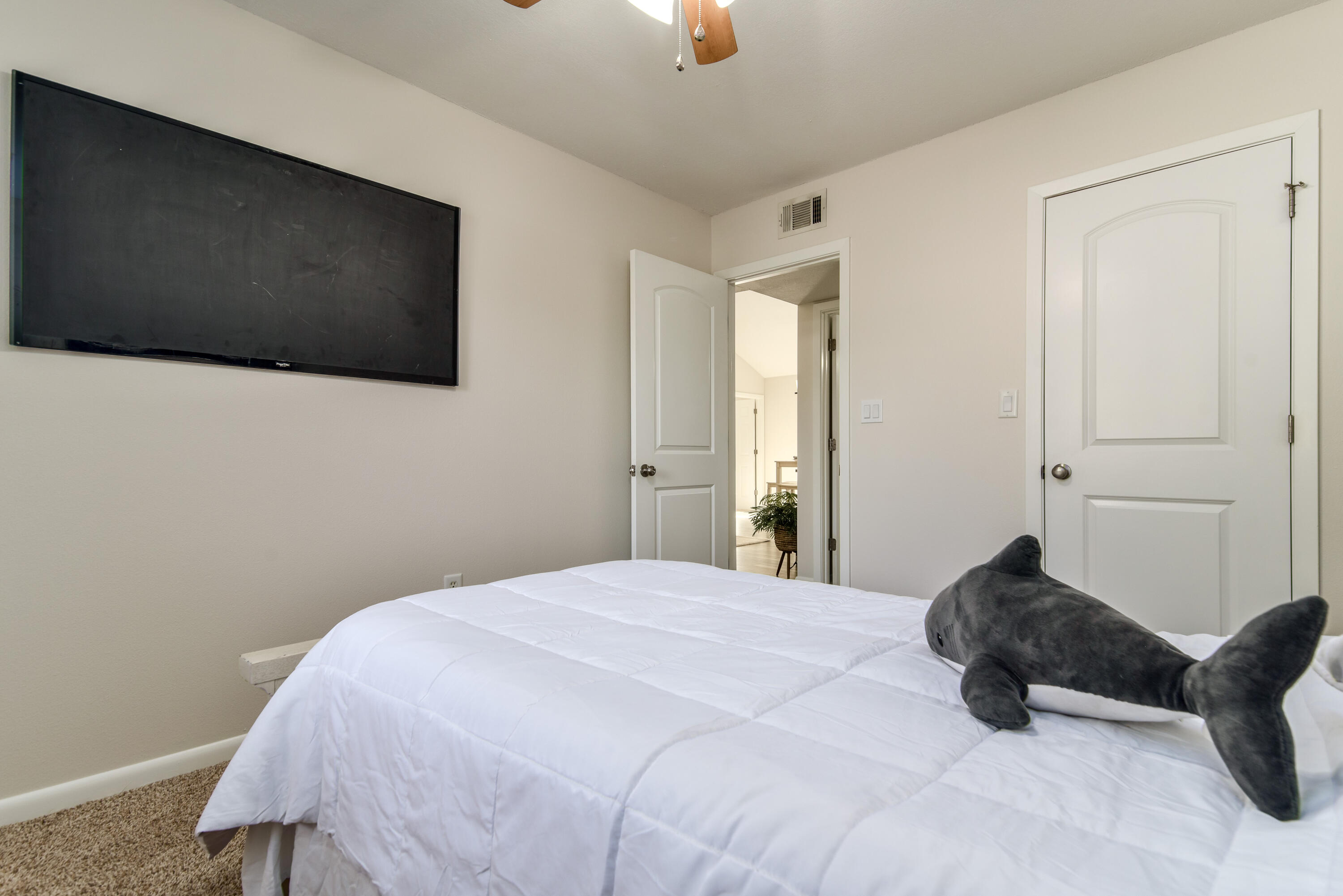 CEDAR RIDGE - Residential