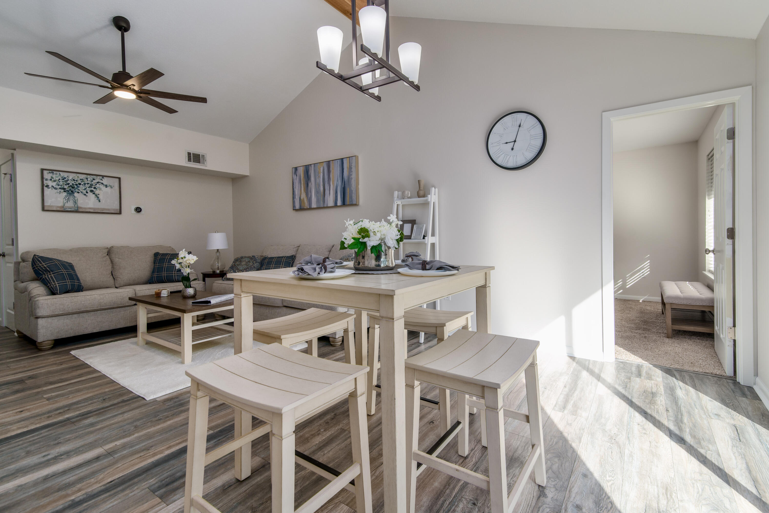 CEDAR RIDGE - Residential