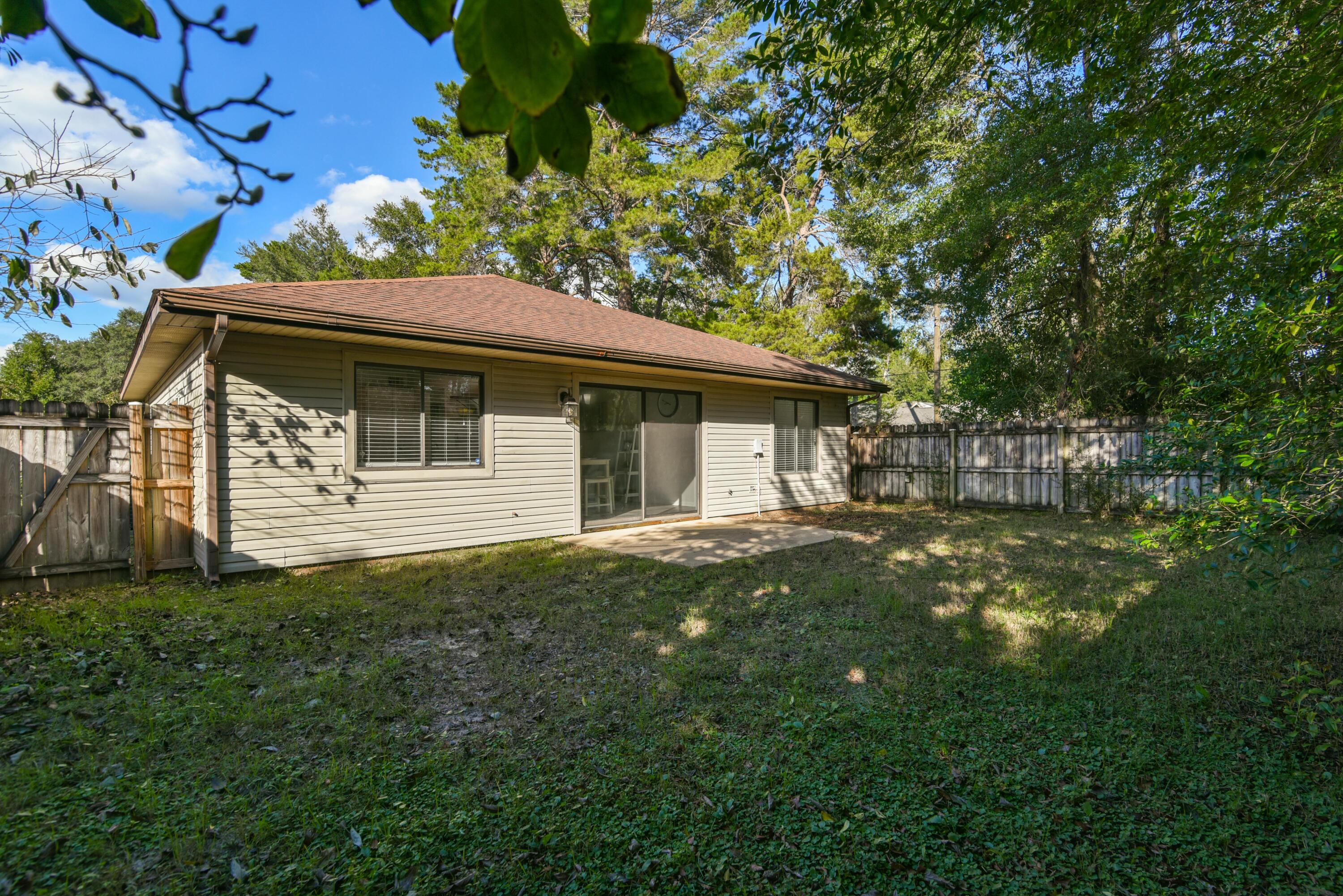 CEDAR RIDGE - Residential