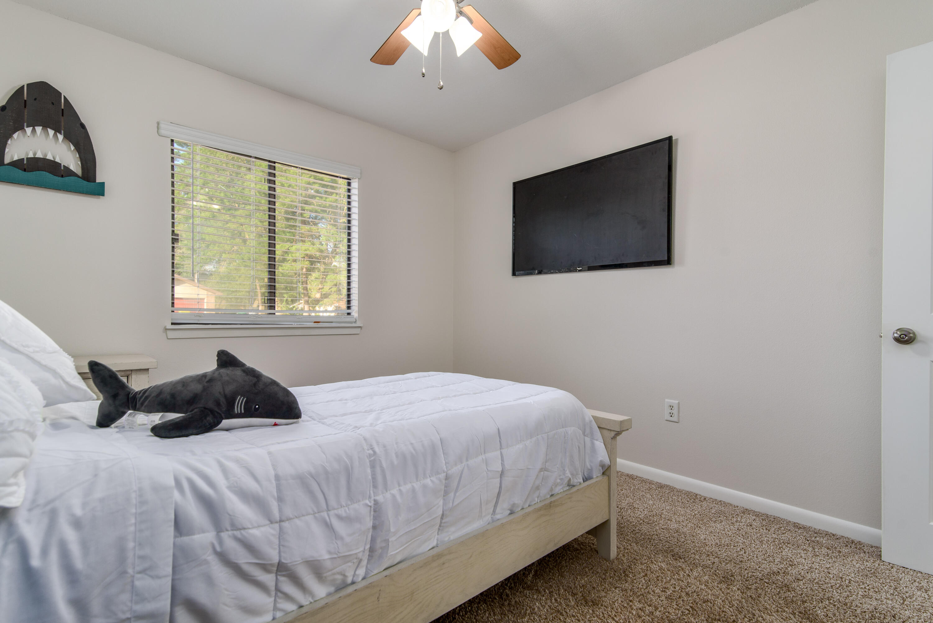 CEDAR RIDGE - Residential