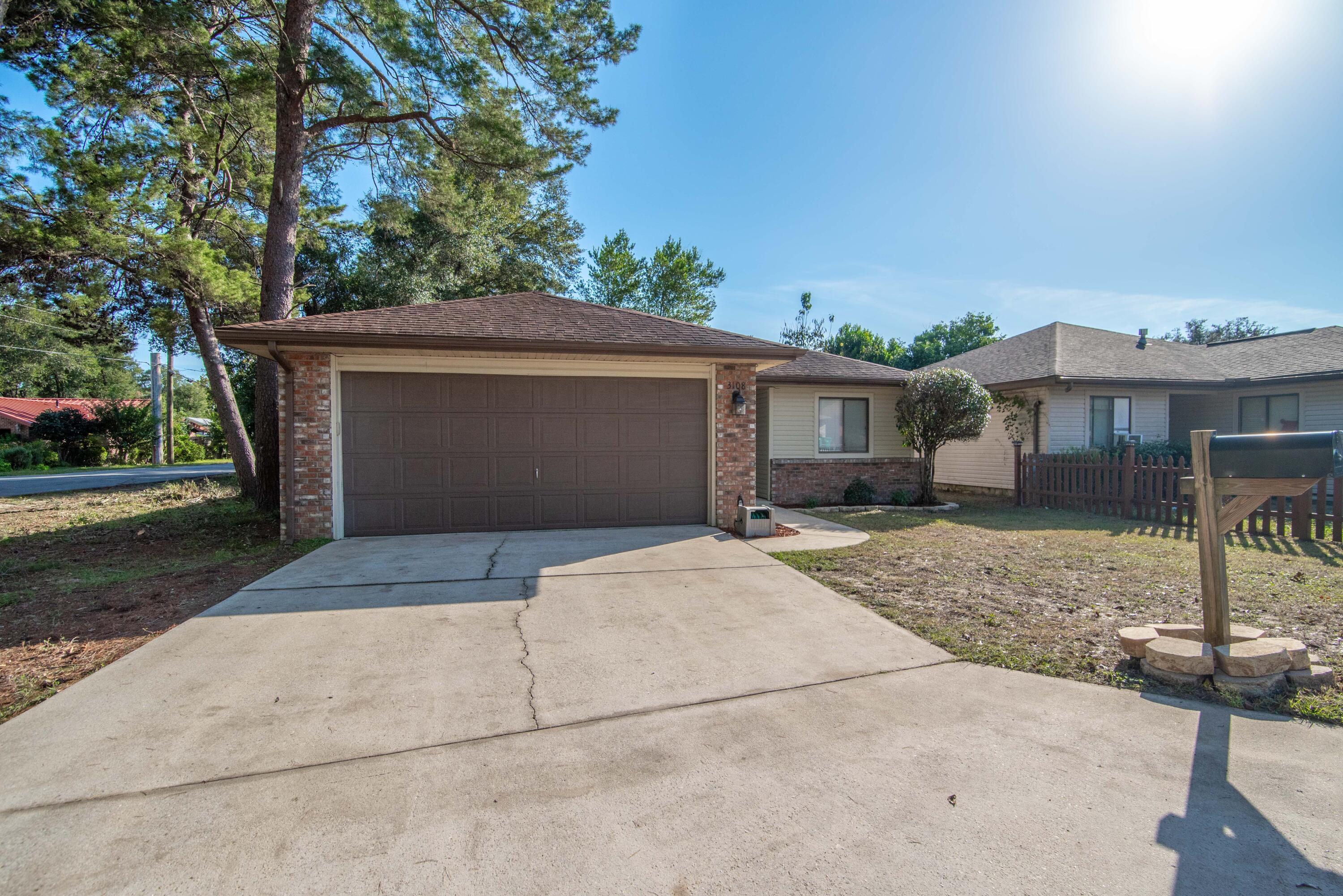 CEDAR RIDGE - Residential