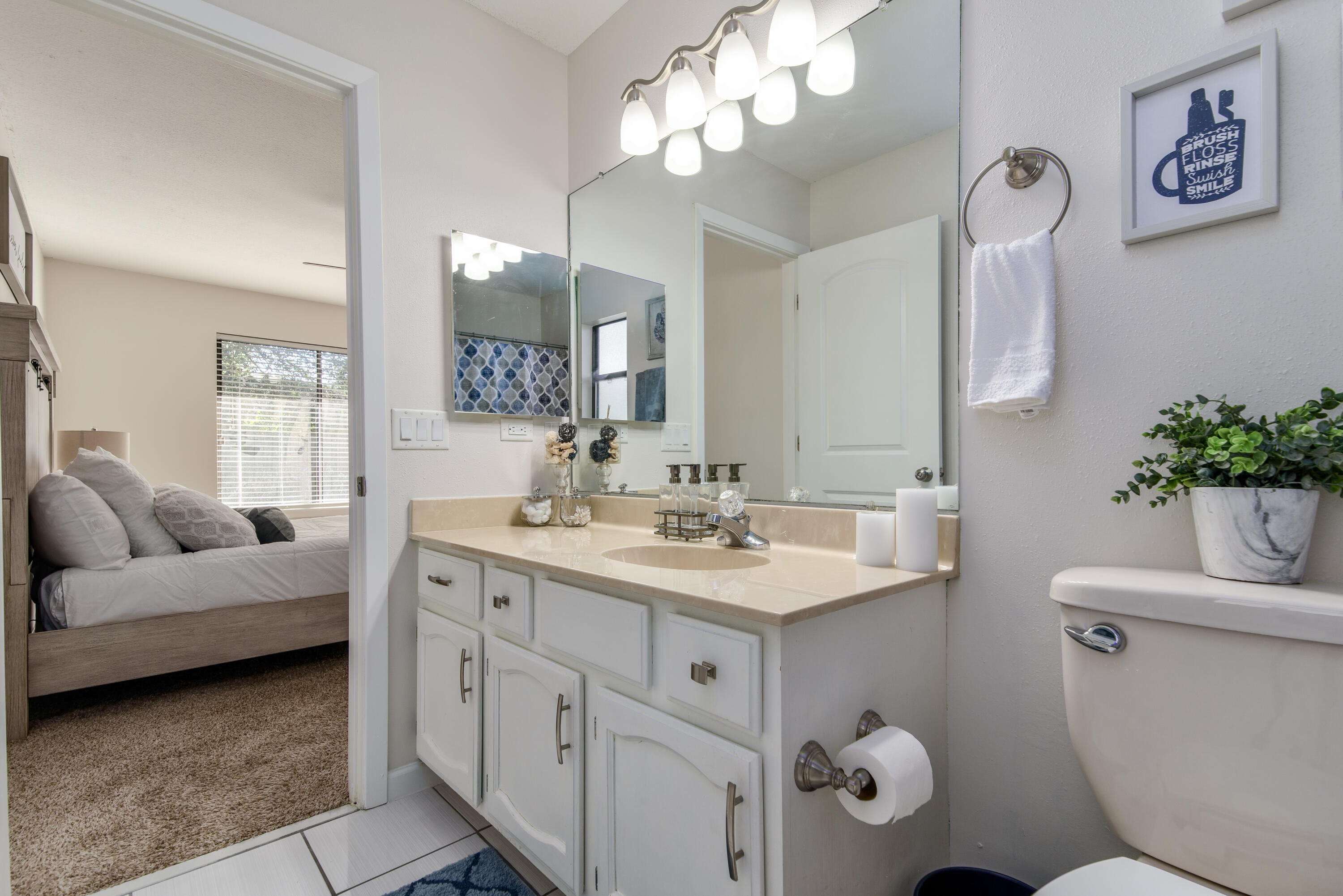 CEDAR RIDGE - Residential