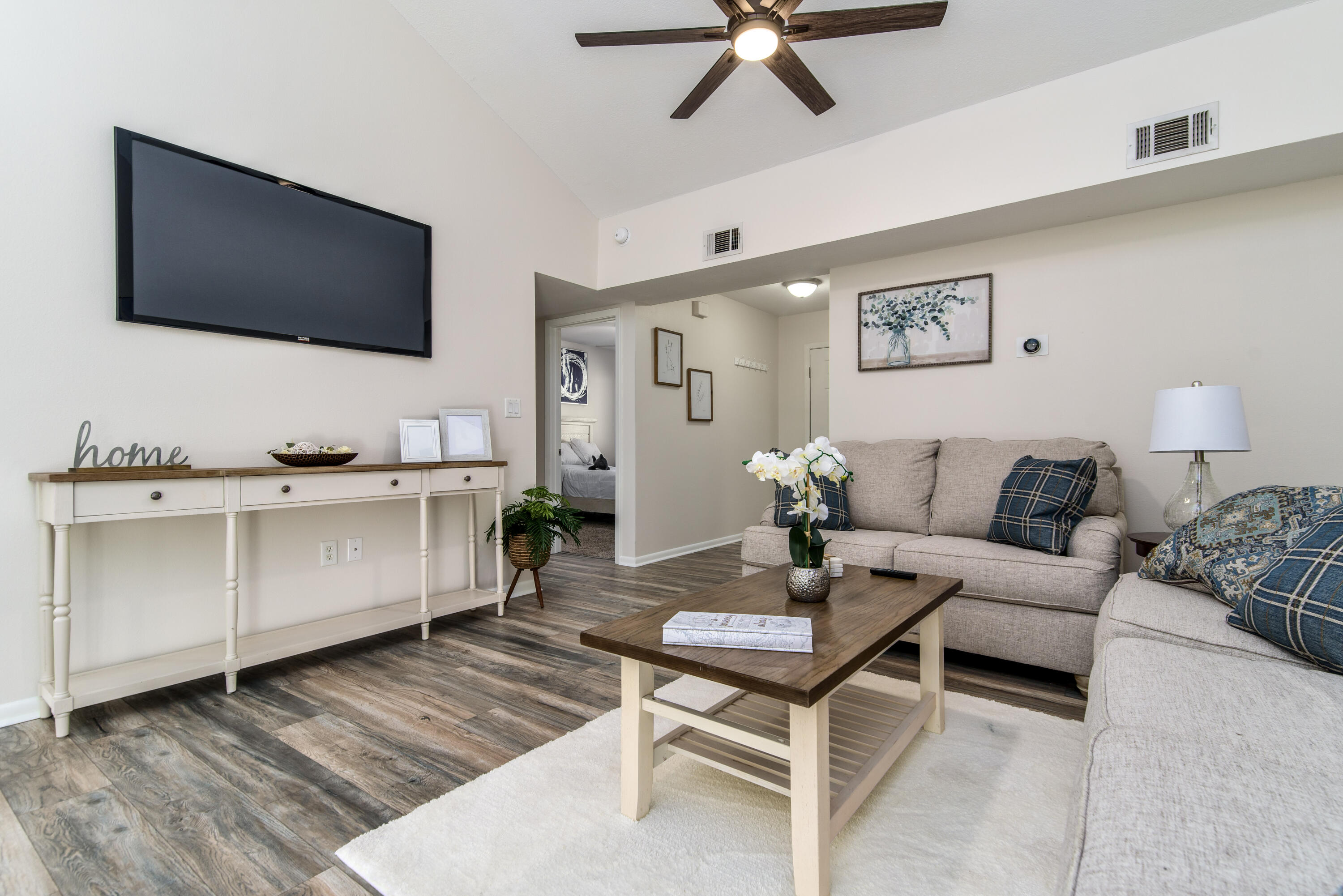 CEDAR RIDGE - Residential