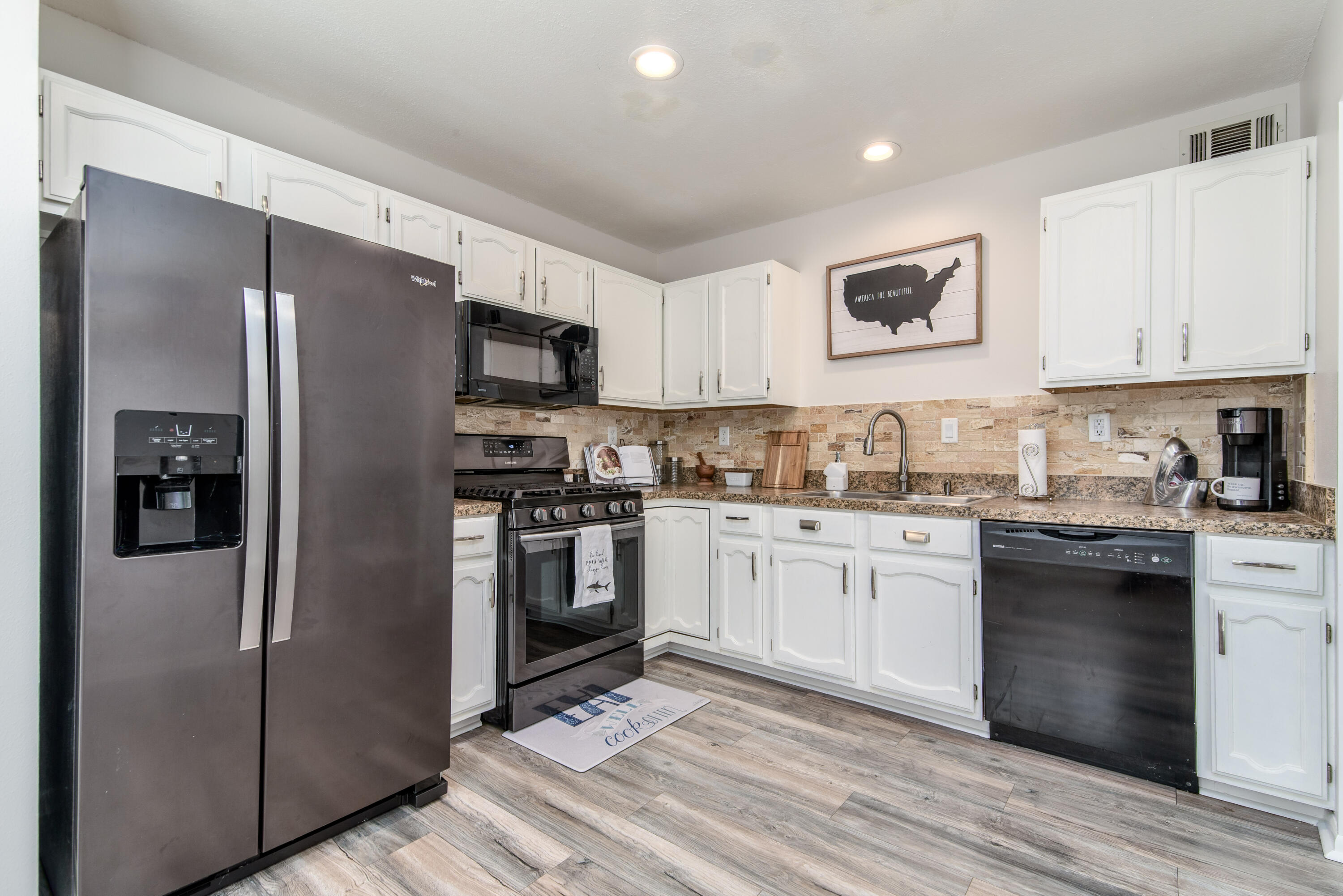 CEDAR RIDGE - Residential