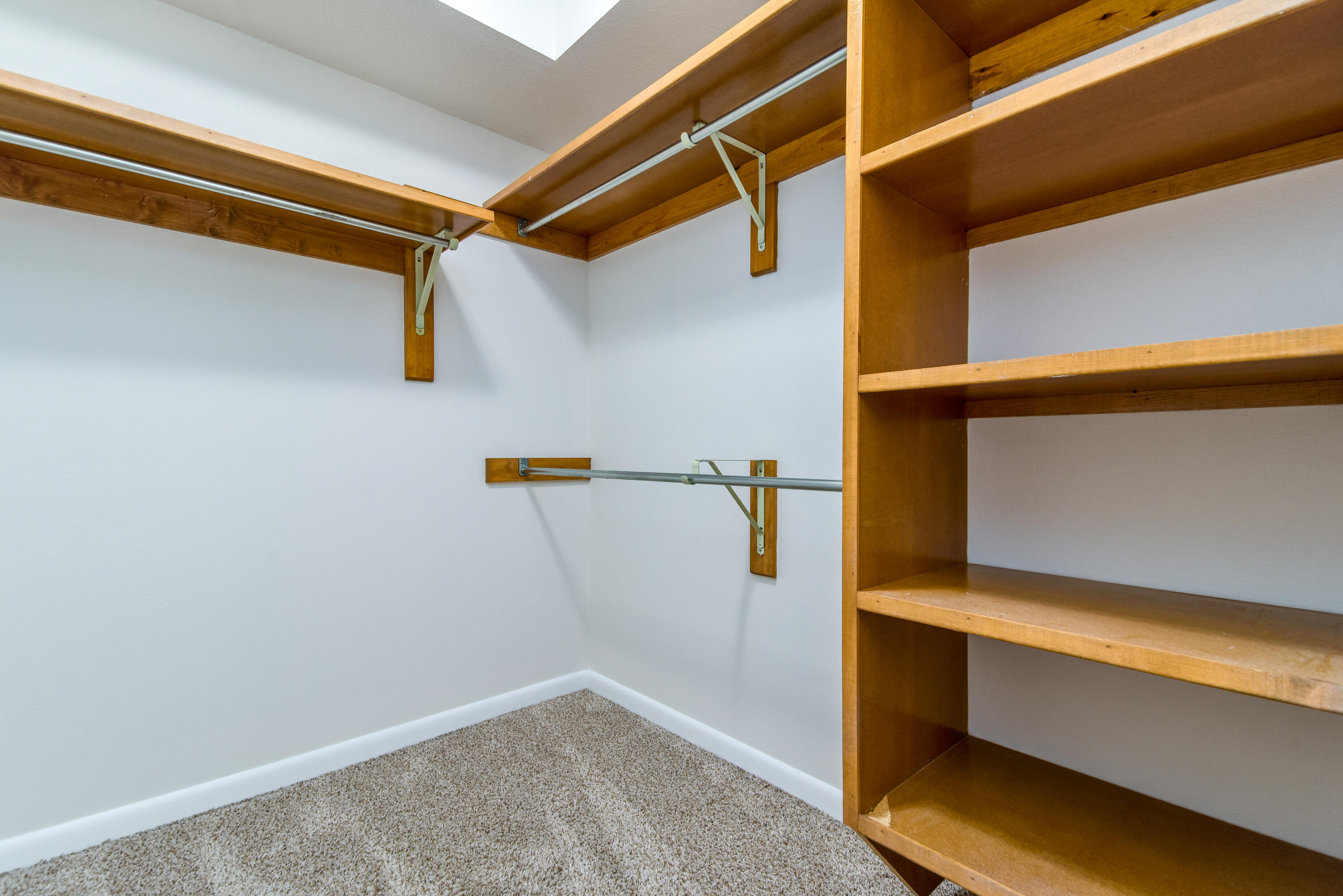 CEDAR RIDGE - Residential