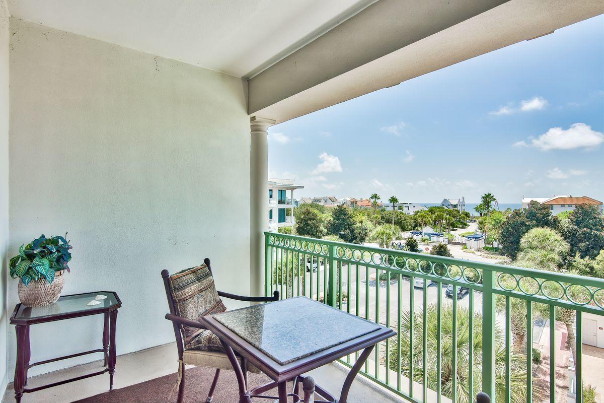 INN AT SEACREST BEACH (THE) - Residential