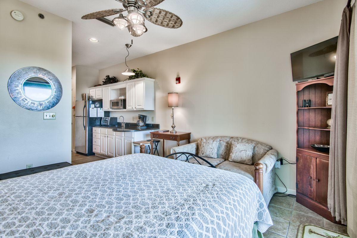 INN AT SEACREST BEACH (THE) - Residential