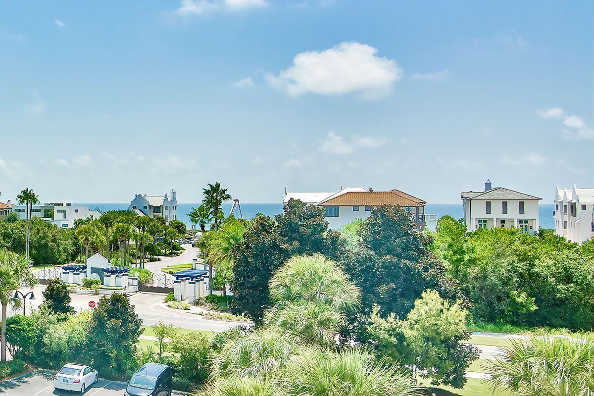 INN AT SEACREST BEACH (THE) - Residential