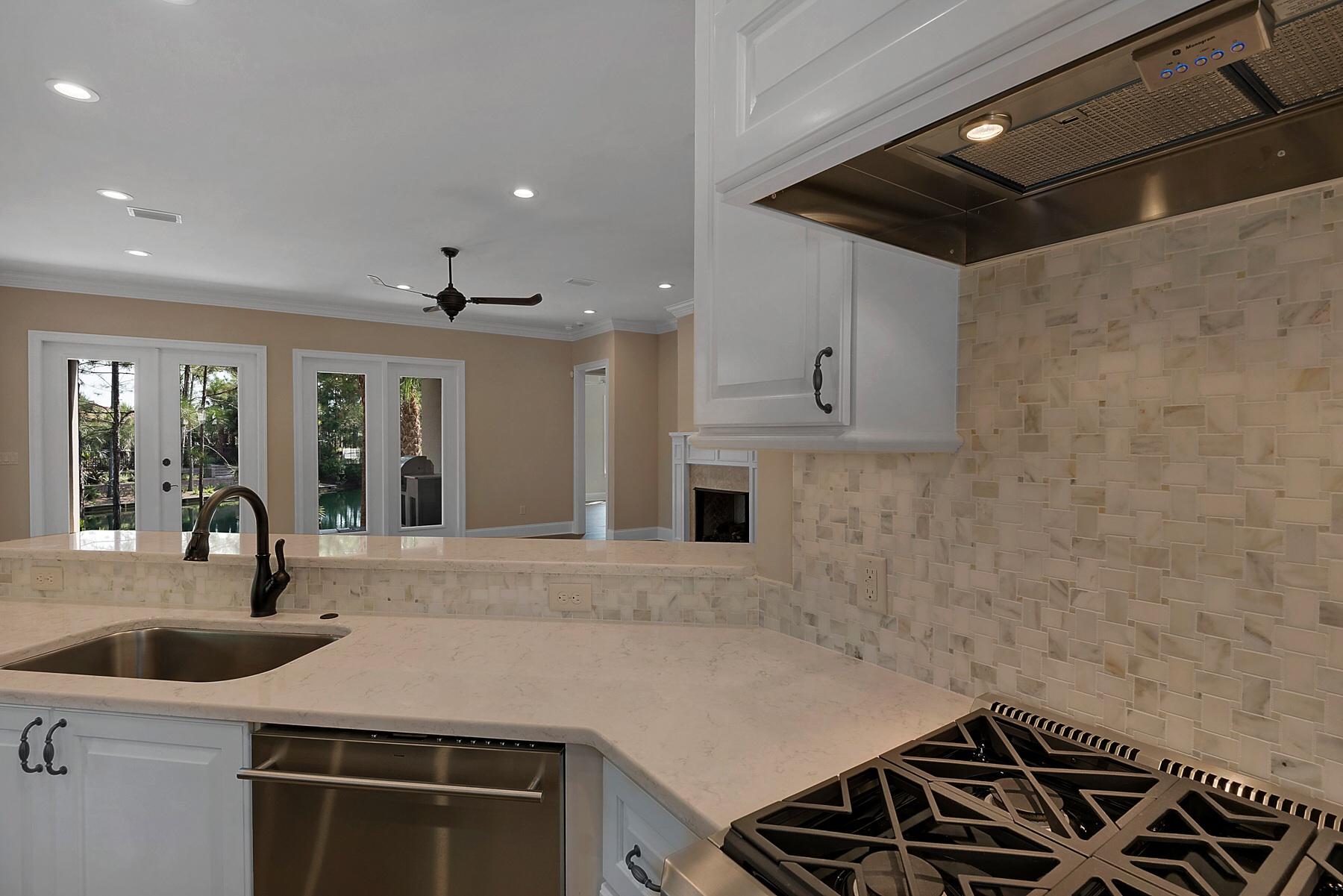 DEL MAR AT SANDESTIN - Residential