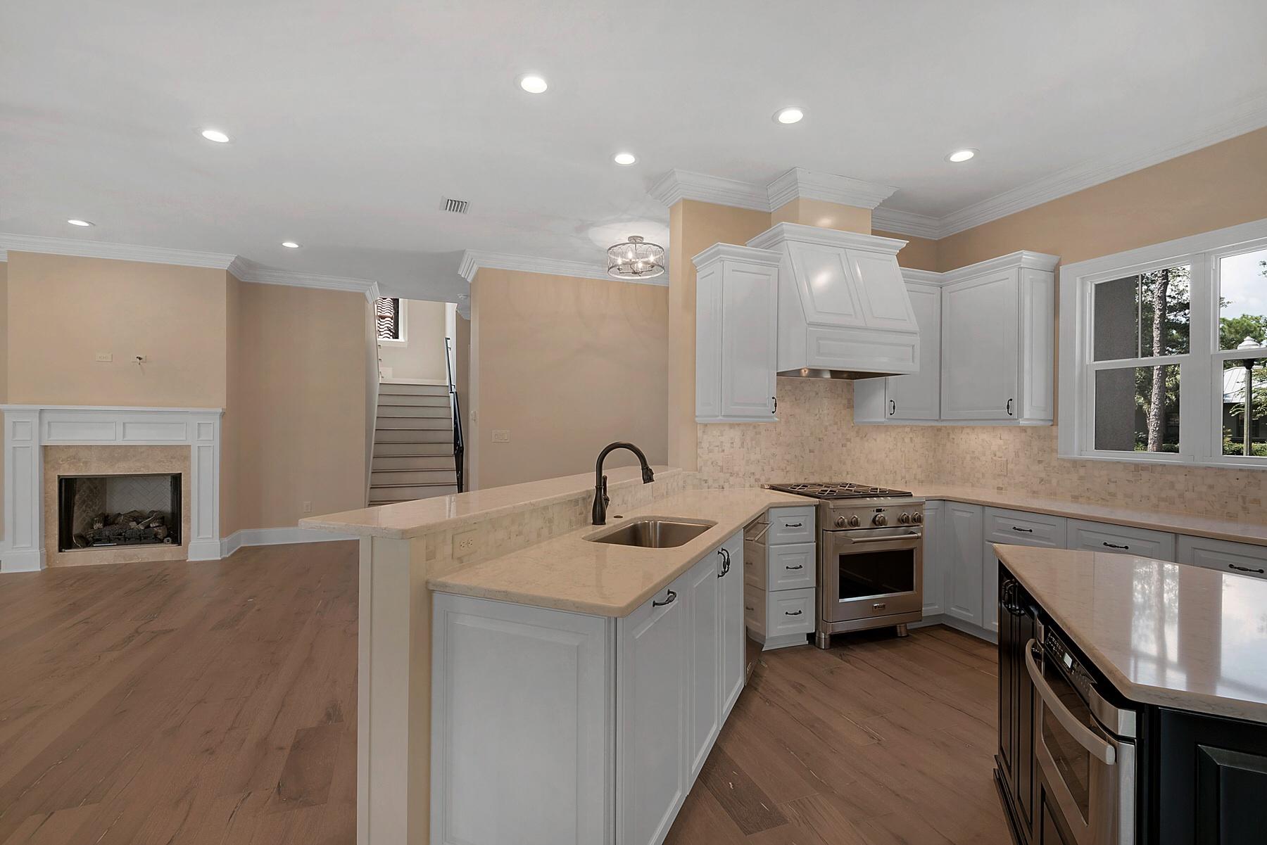 DEL MAR AT SANDESTIN - Residential