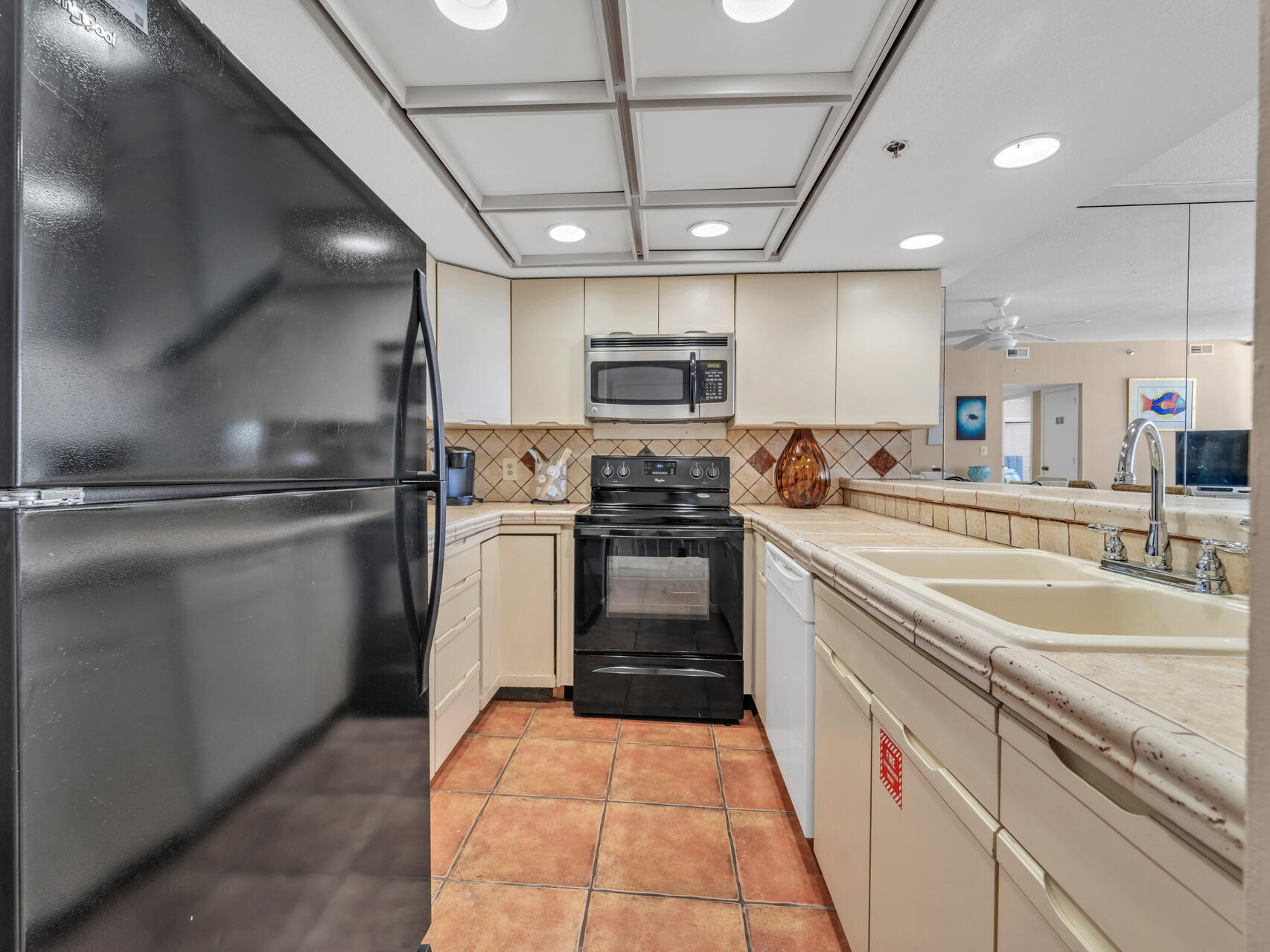 EAST PASS TOWERS CONDO - Residential