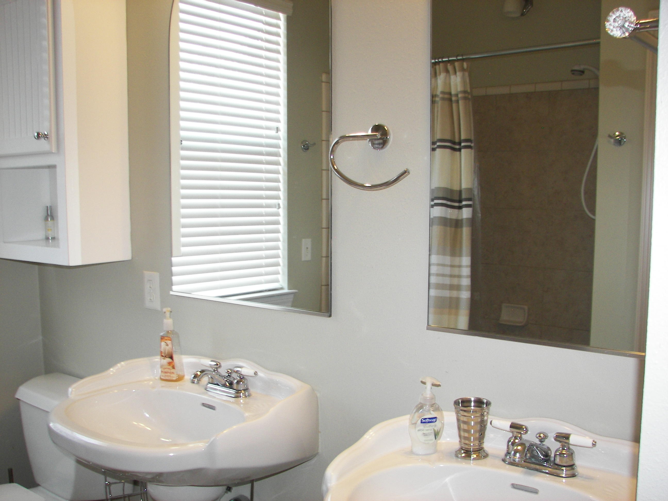 WHITES GULFVIEW ESTATES 2ND ADDN - Residential