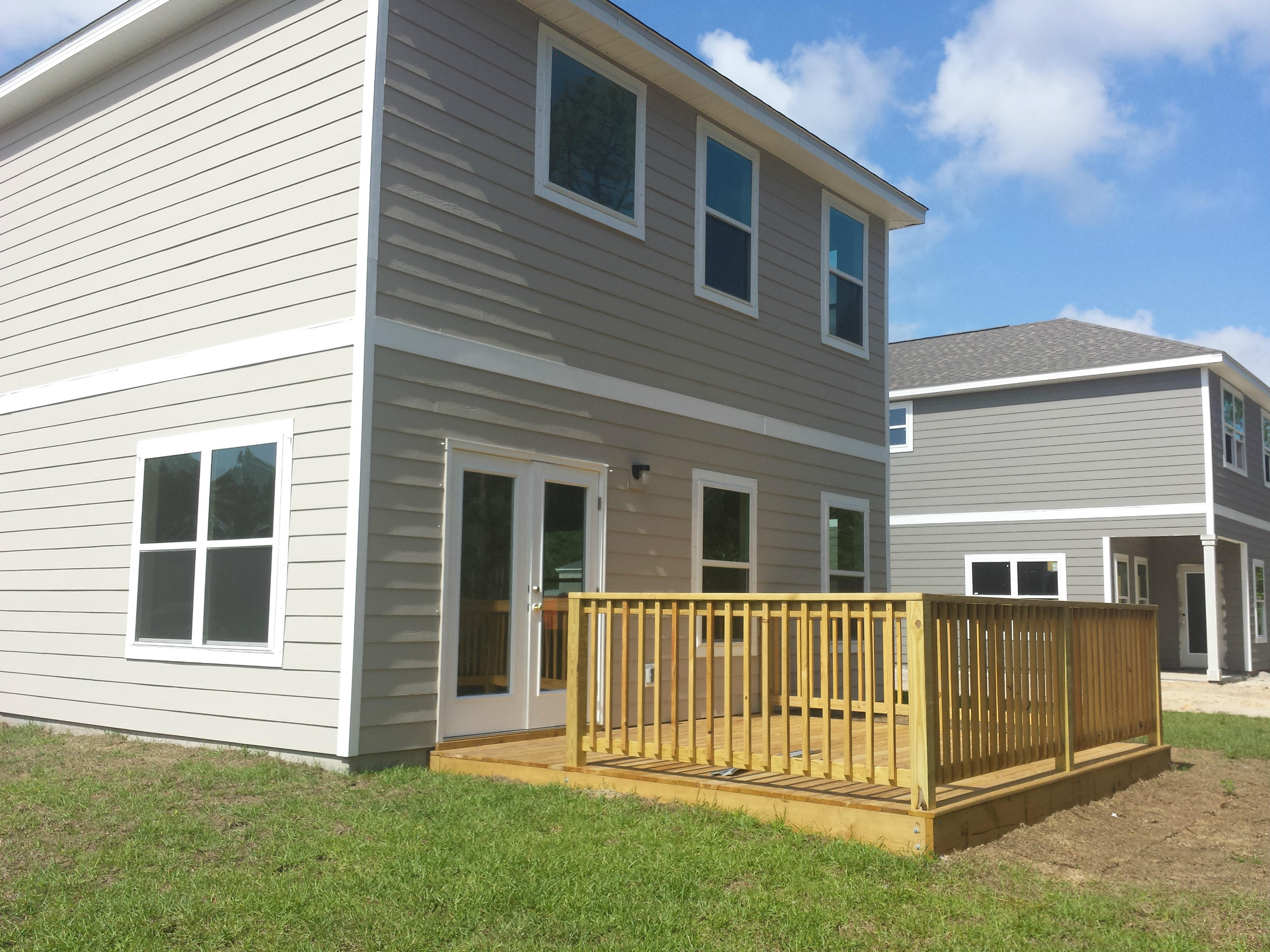 TOPSAIL WALK - Residential