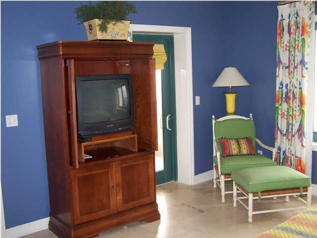 SOUTHWINDS III - Residential