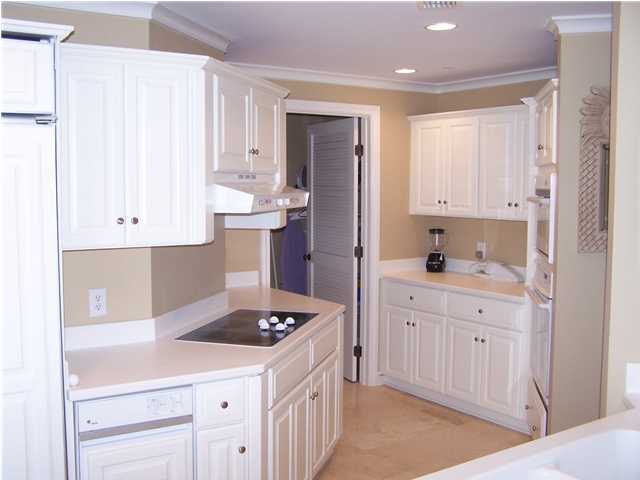 SOUTHWINDS III - Residential