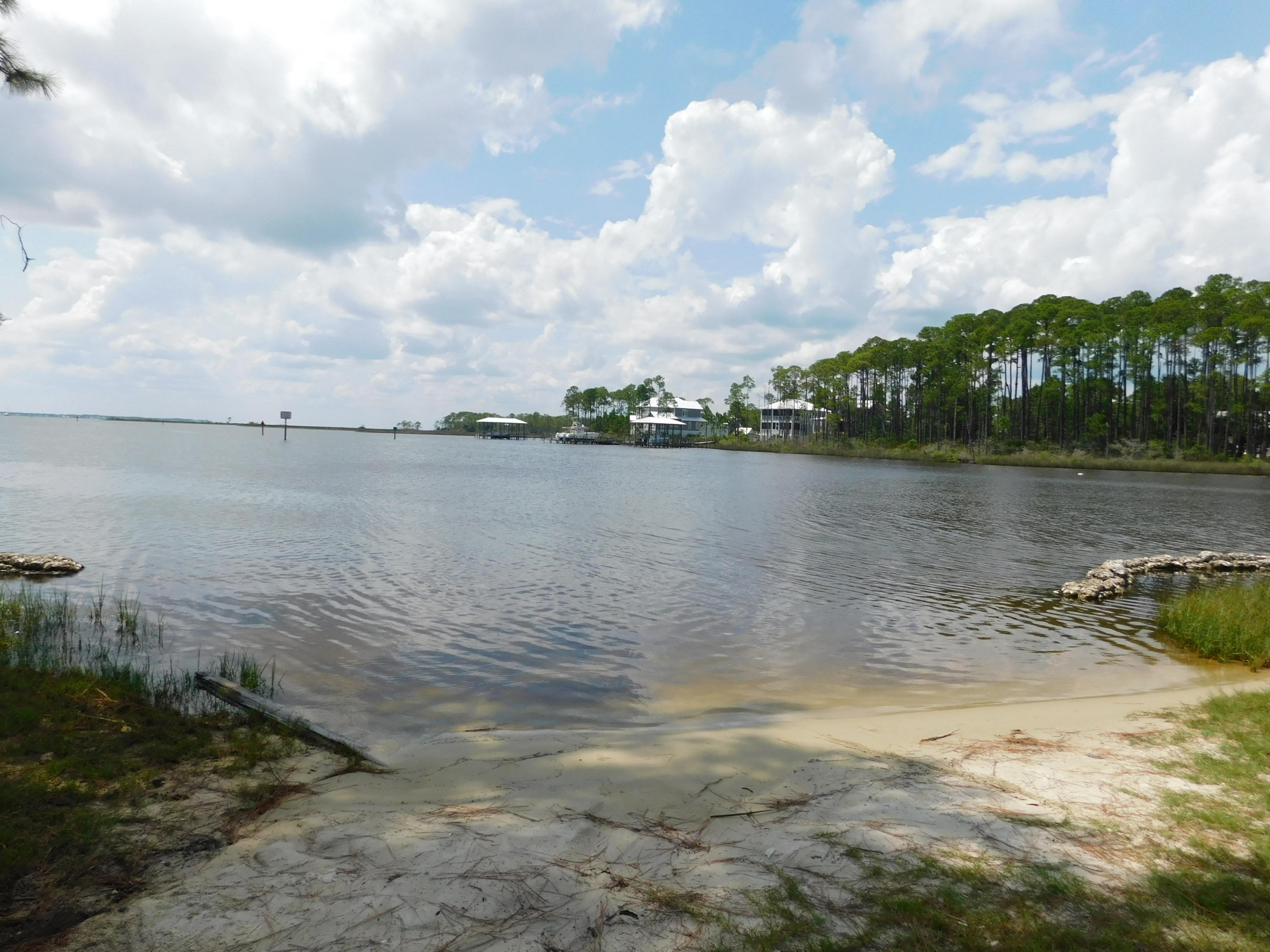 TOWN OF SANTA ROSA - Land