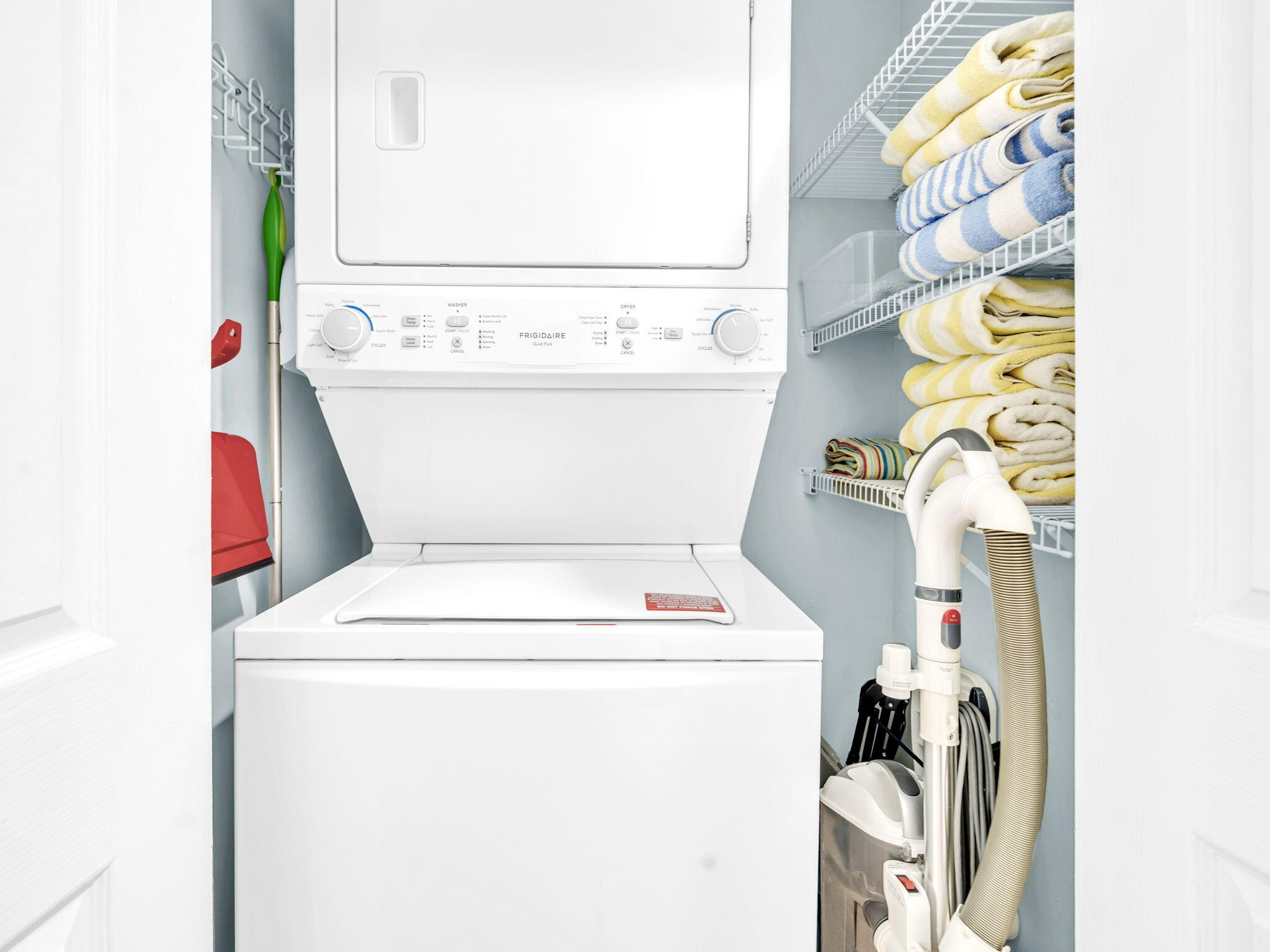 COTTAGES AT CAMP CREEK - Residential