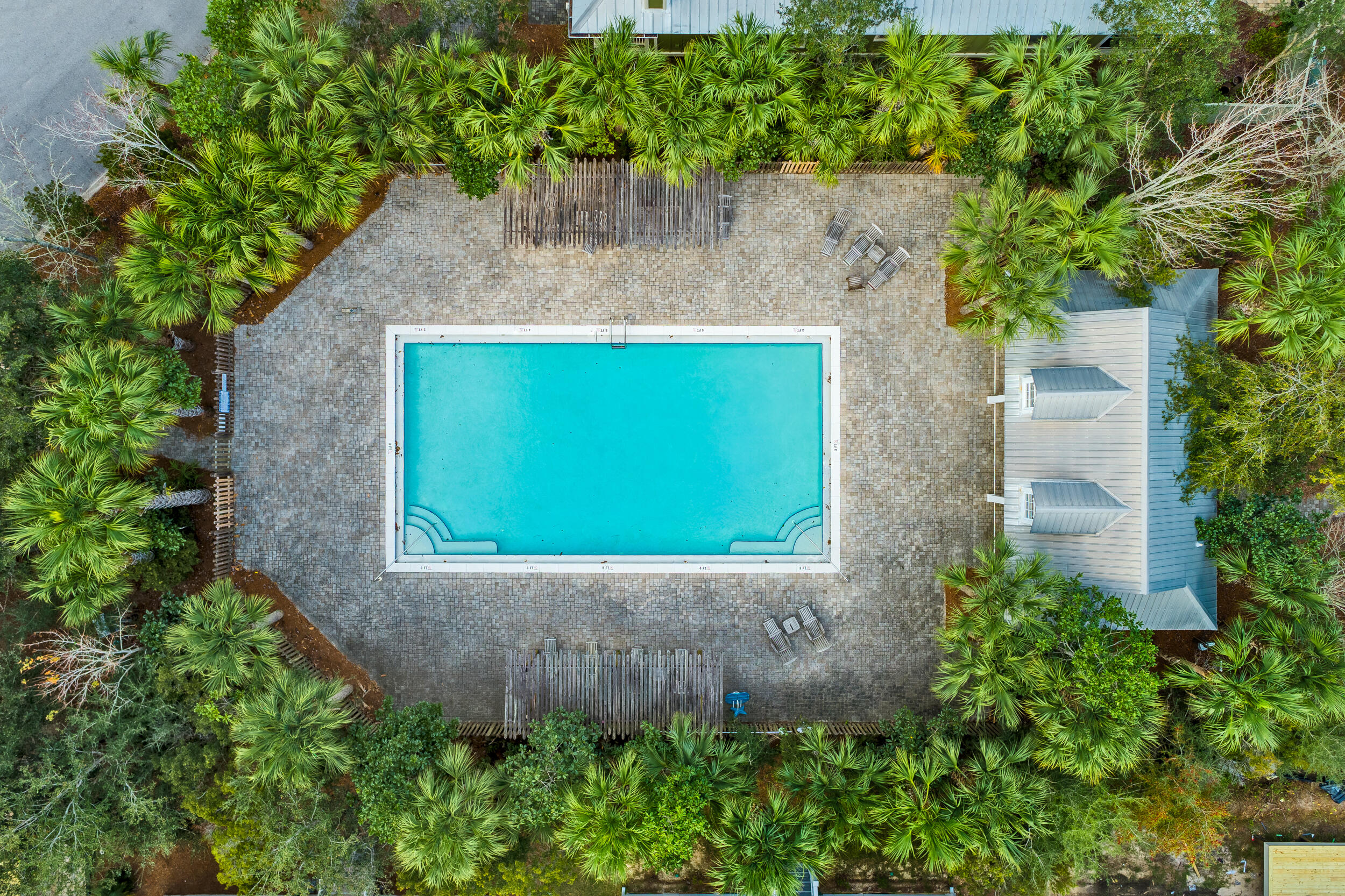 HIDDEN GROVE - Residential