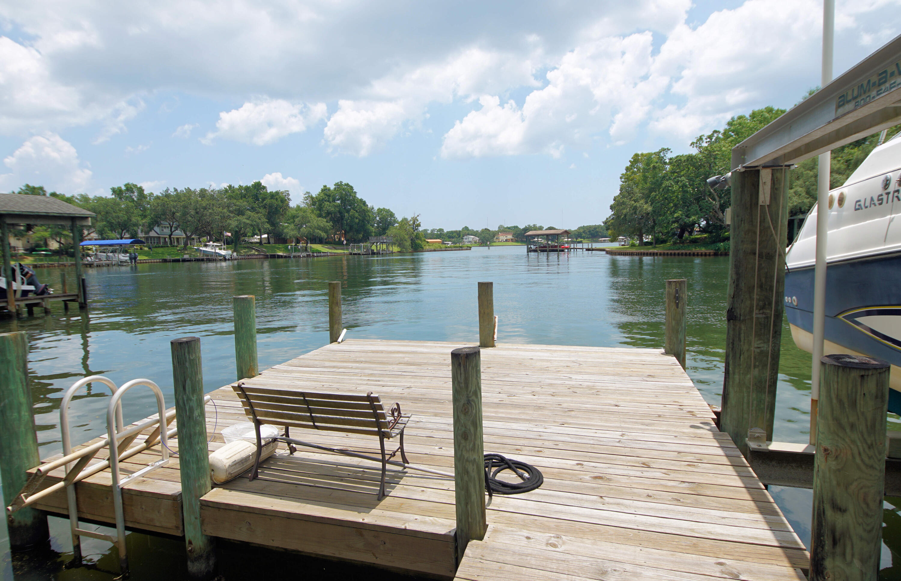 AZALEA SHORES - Residential