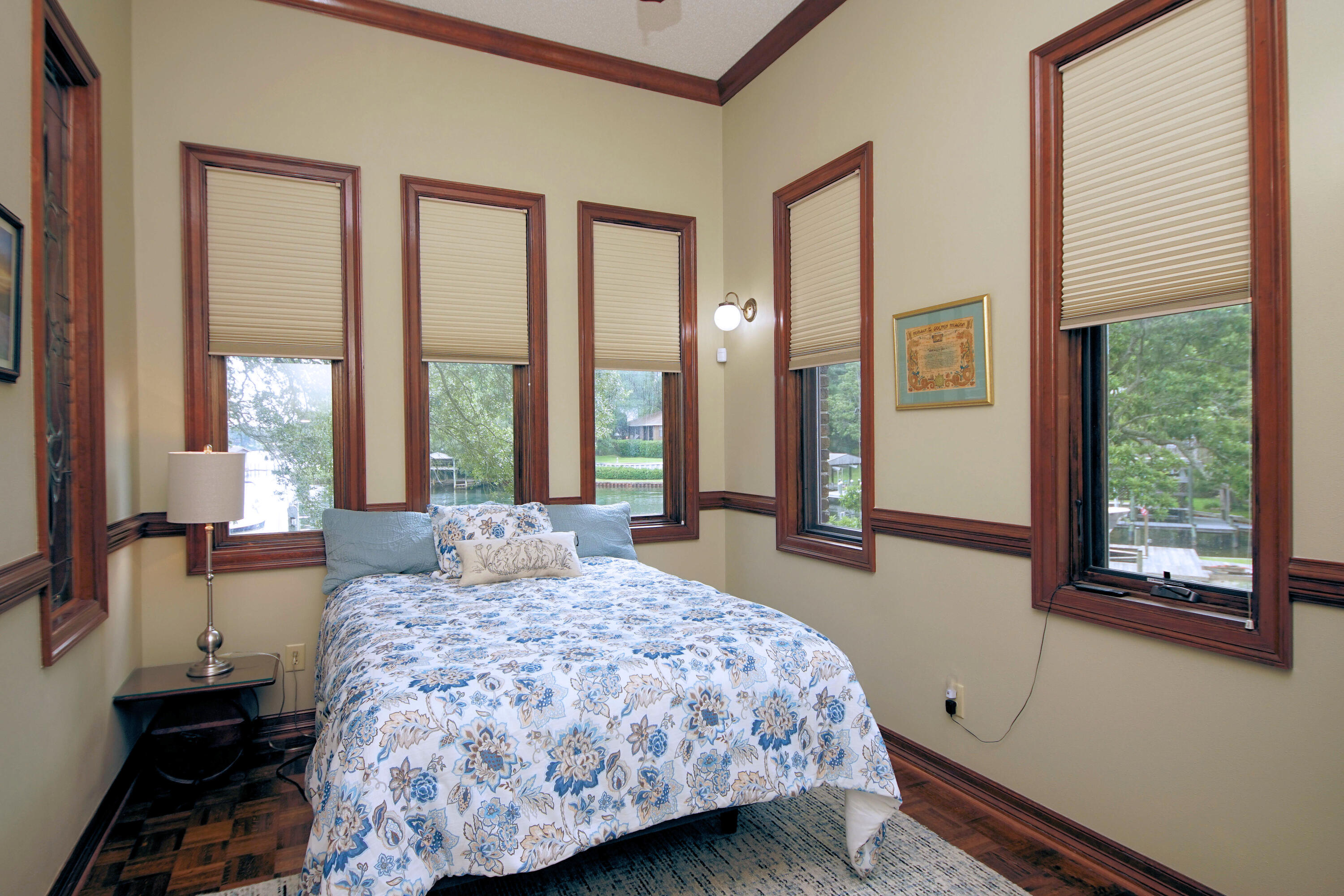 AZALEA SHORES - Residential