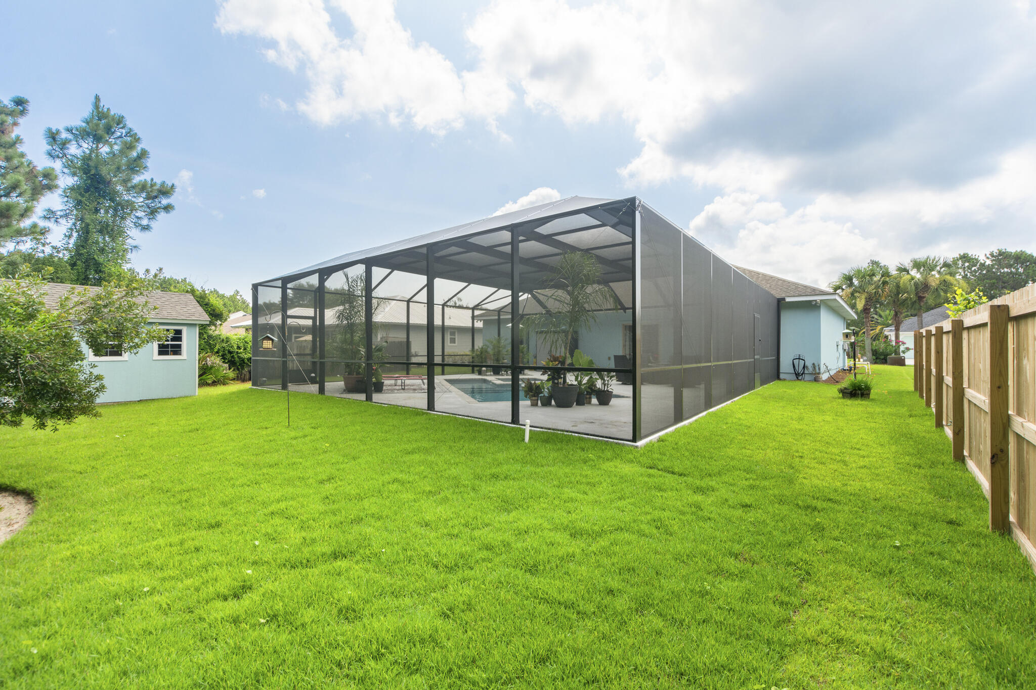 FLAMINGO VILLAGE aka Emerald Walk - Residential