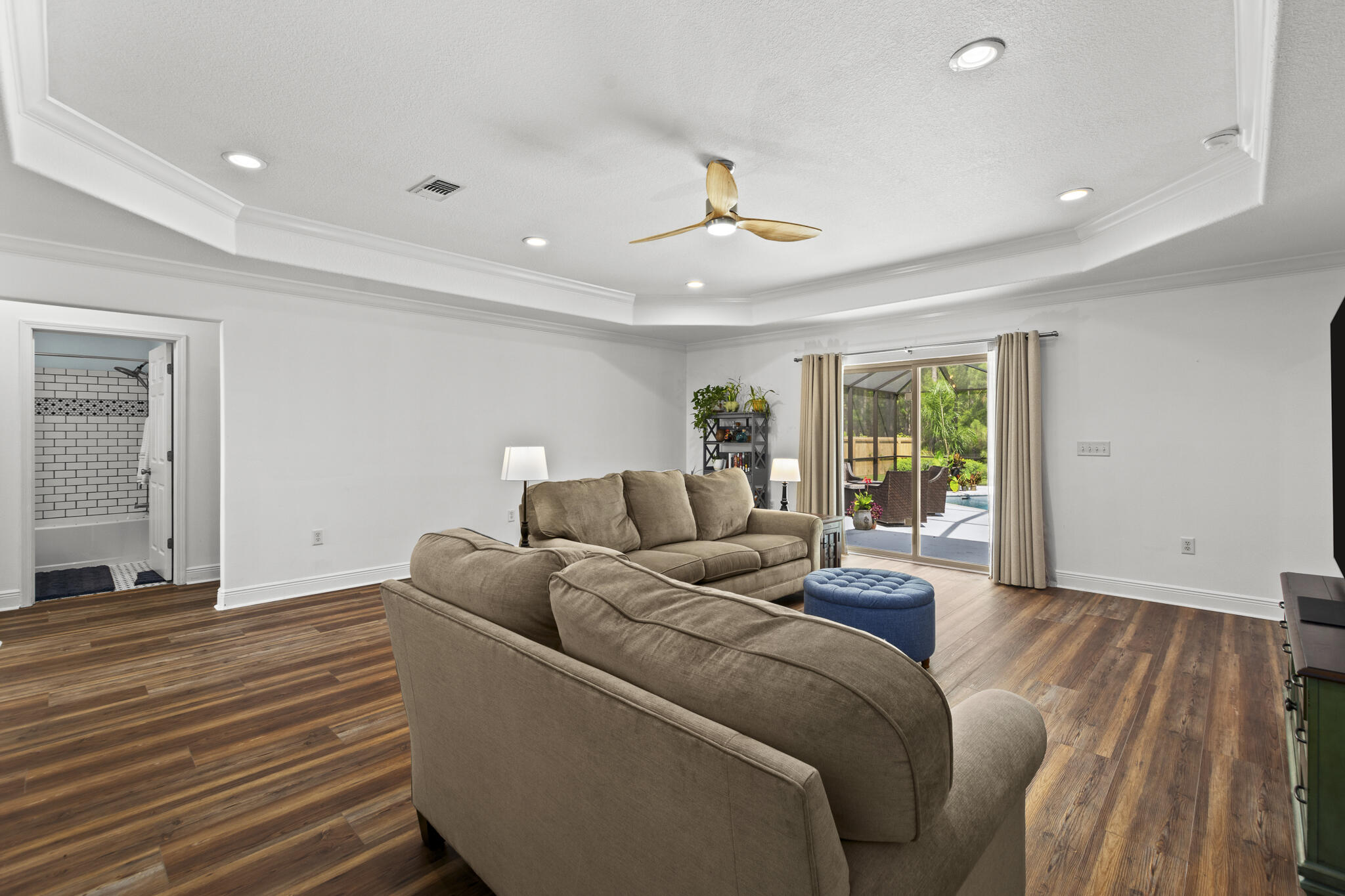 FLAMINGO VILLAGE aka Emerald Walk - Residential