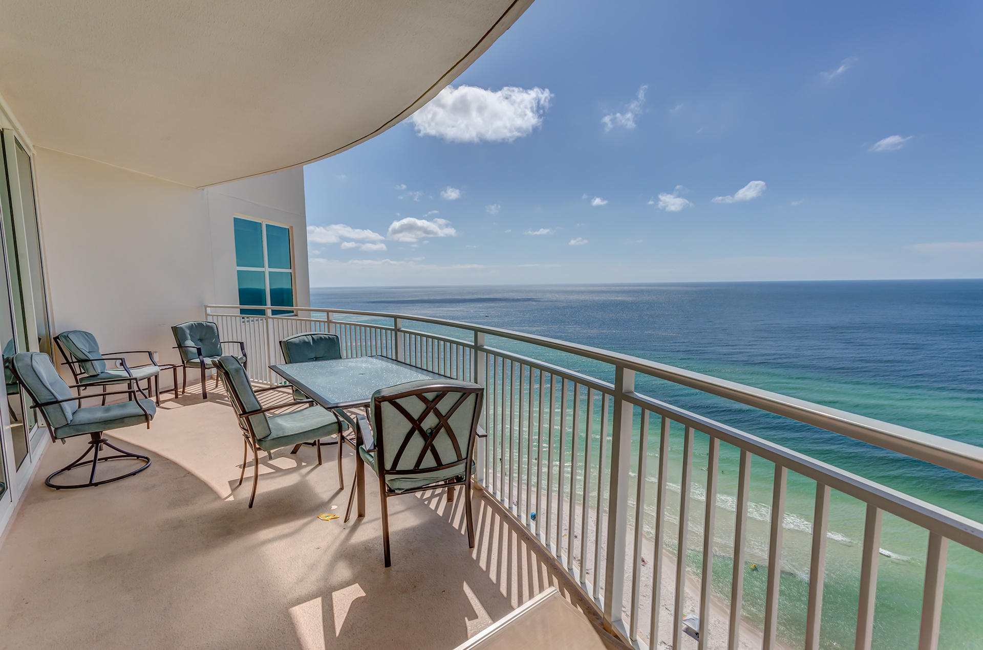 AQUA BEACHSIDE RESORT - Residential