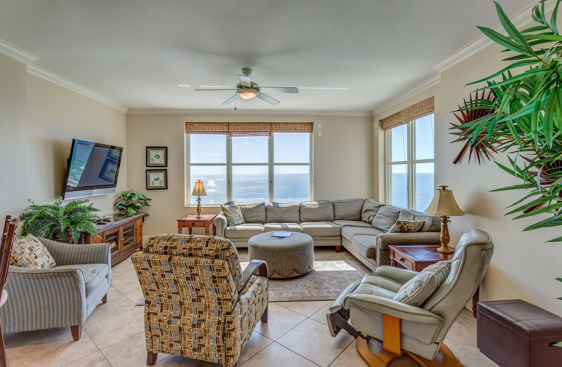 AQUA BEACHSIDE RESORT - Residential