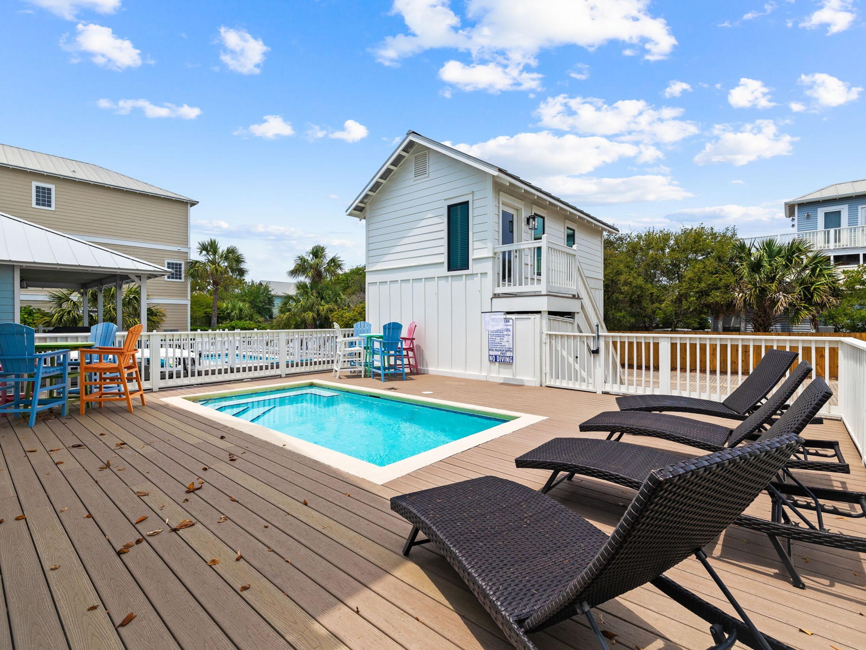 CRYSTAL BEACH - Residential
