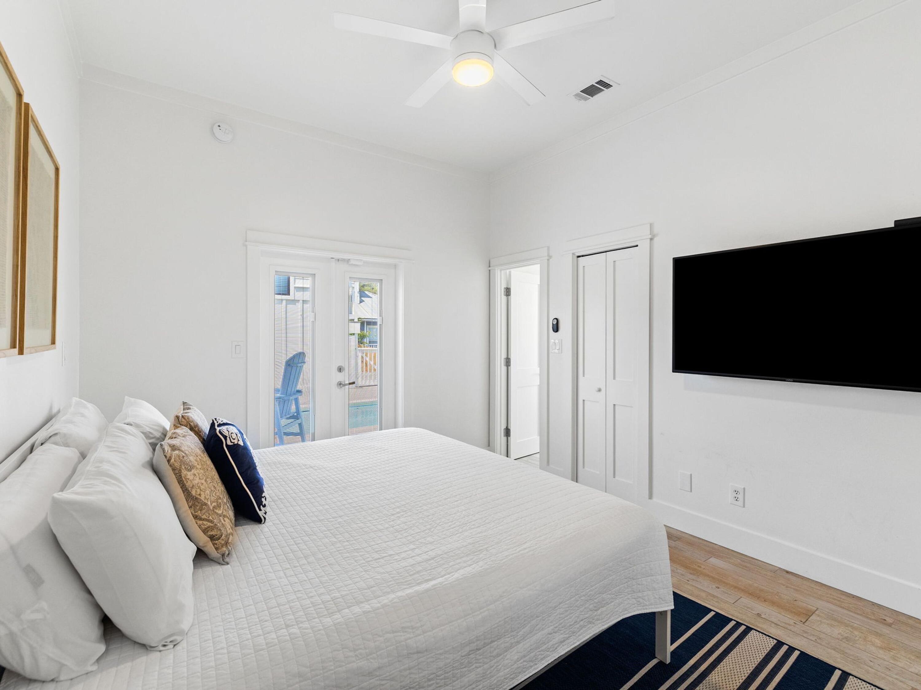CRYSTAL BEACH - Residential