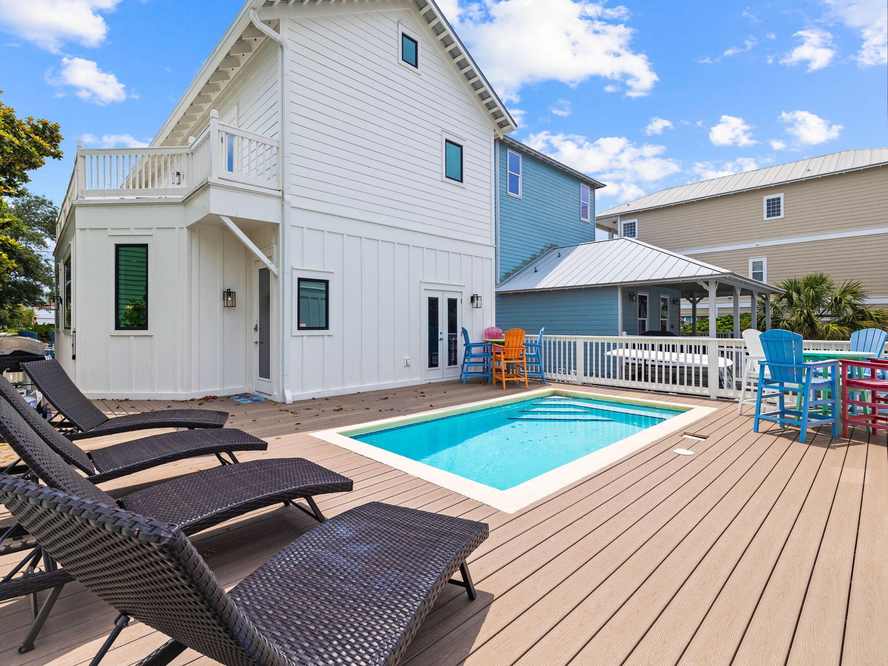CRYSTAL BEACH - Residential