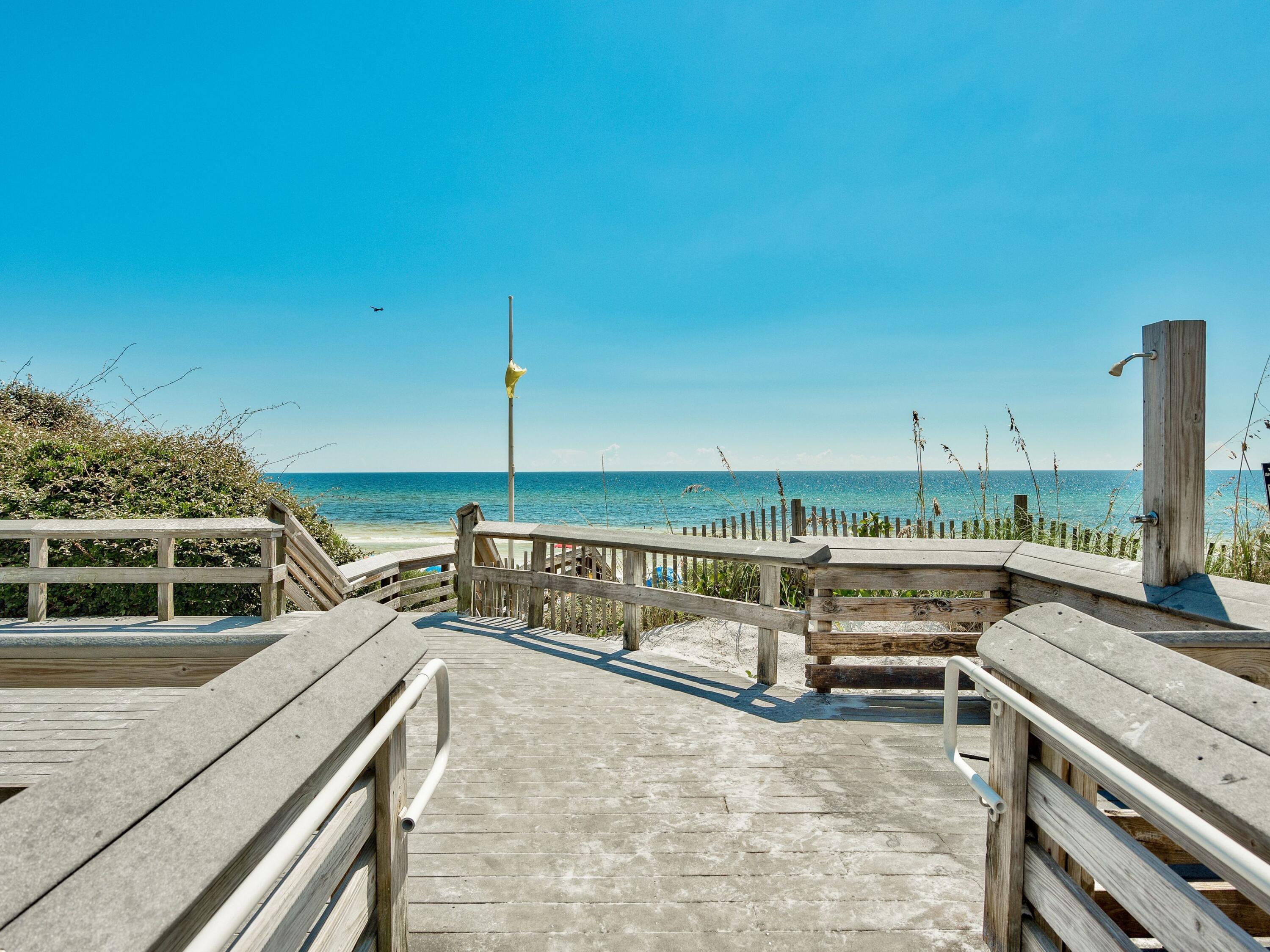 LAKESIDE AT BLUE MOUNTAIN BEACH - Residential
