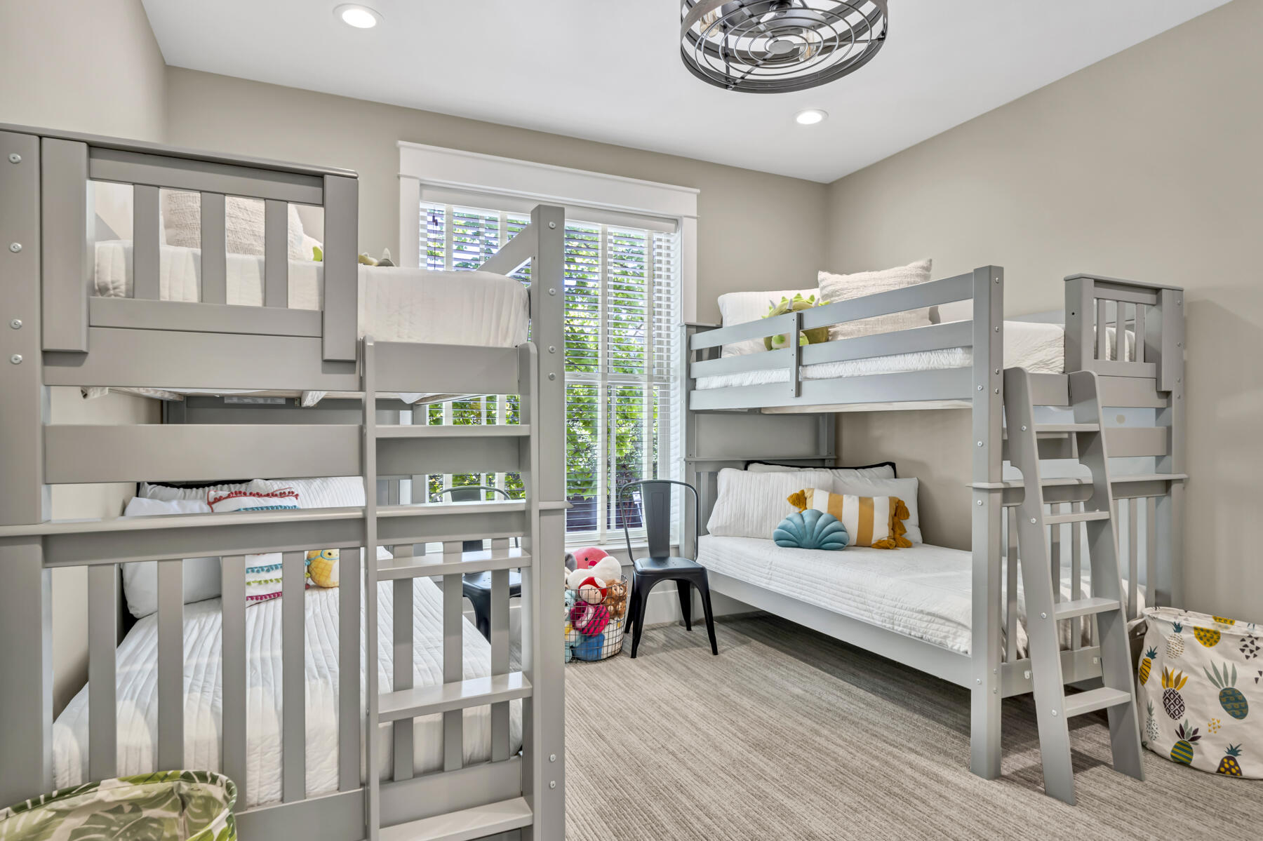 GRAYTON BEACH VILLAGE SQUARE - Residential