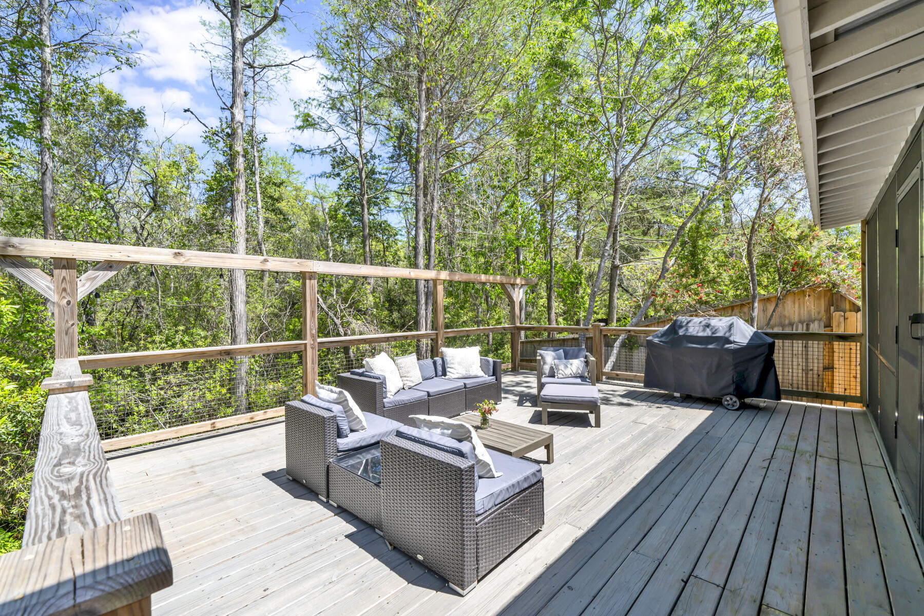 GRAYTON BEACH VILLAGE SQUARE - Residential