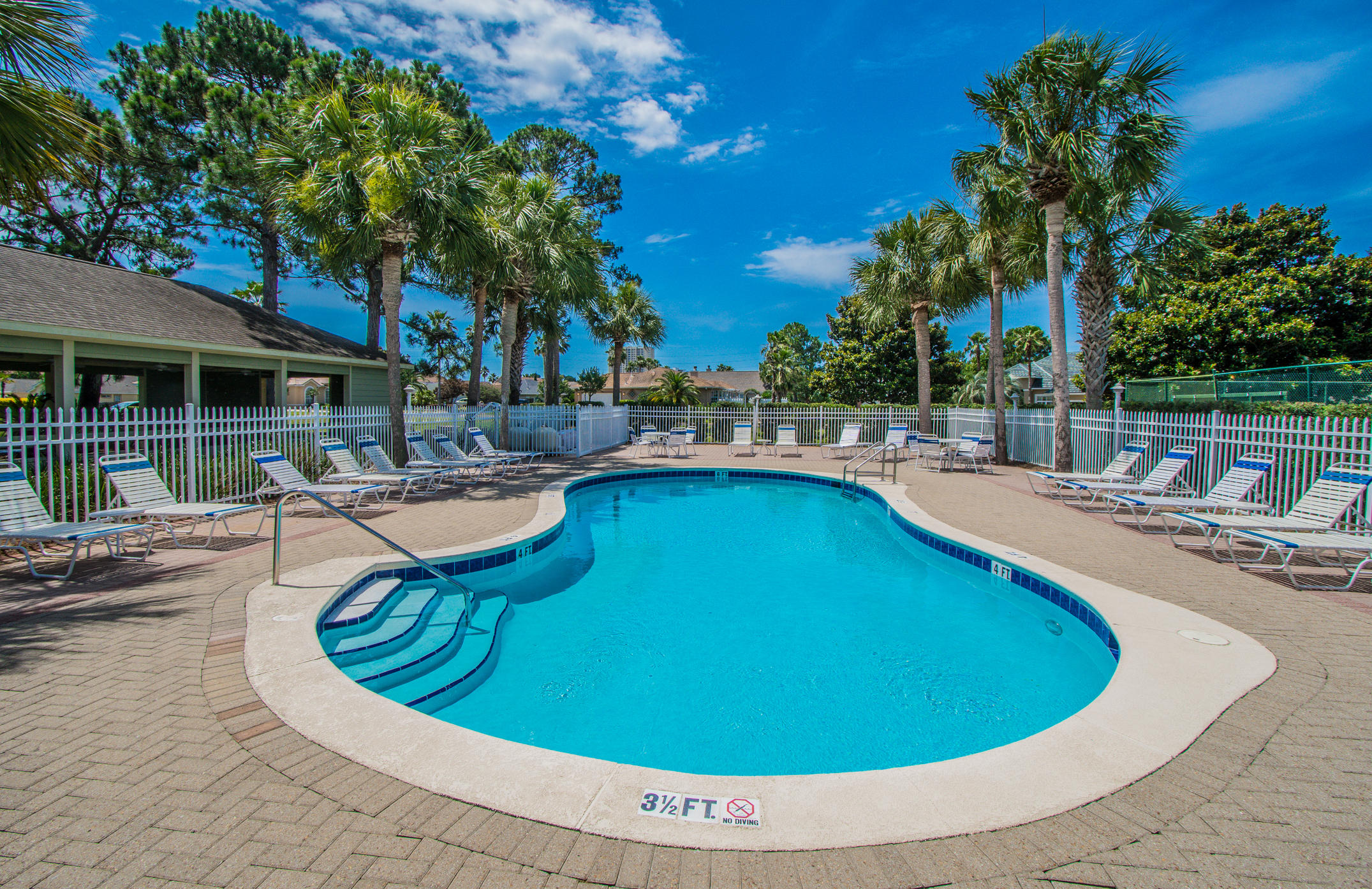 BON VILLAS - Residential